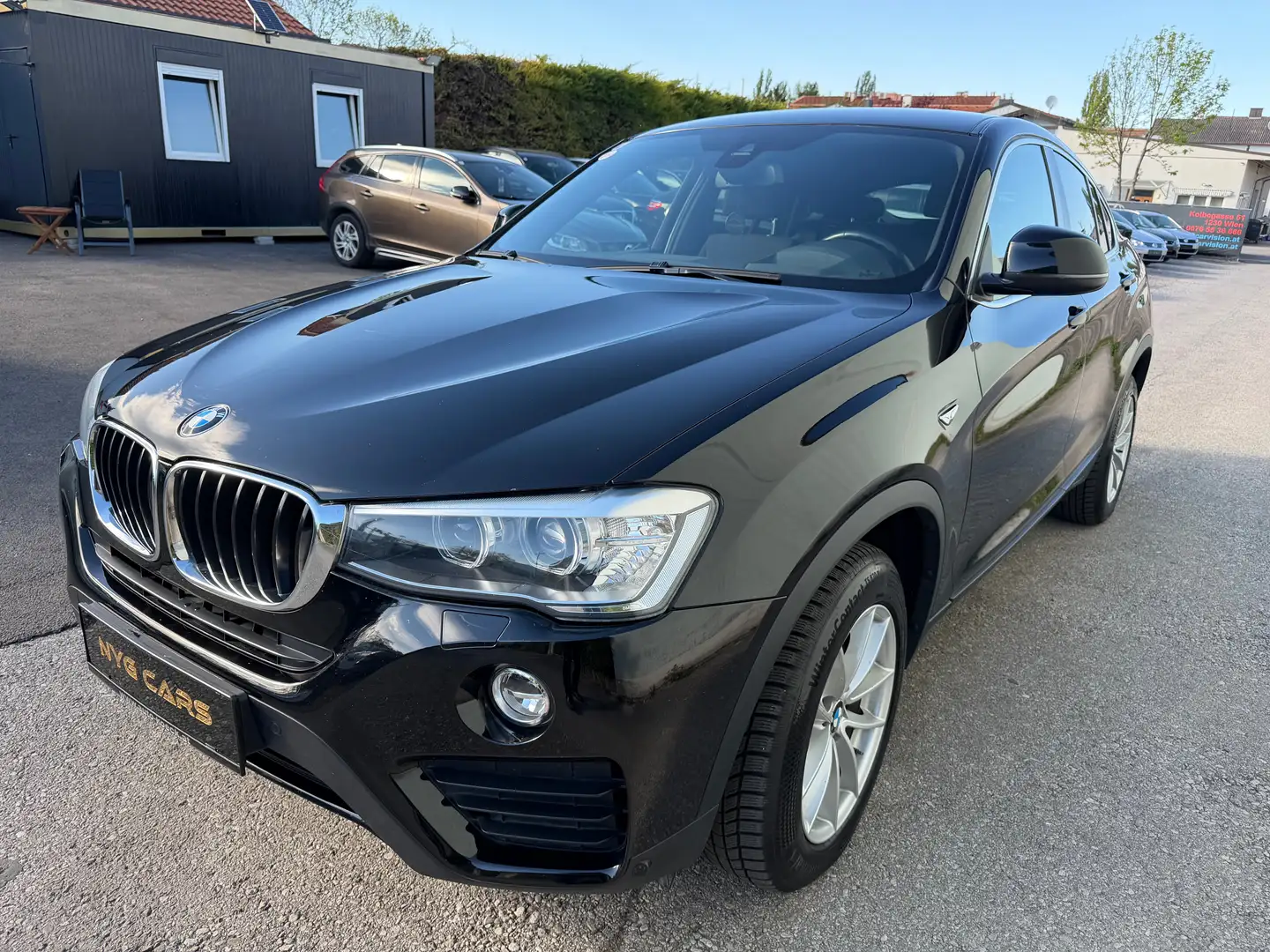 BMW X4 Schwarz - 2