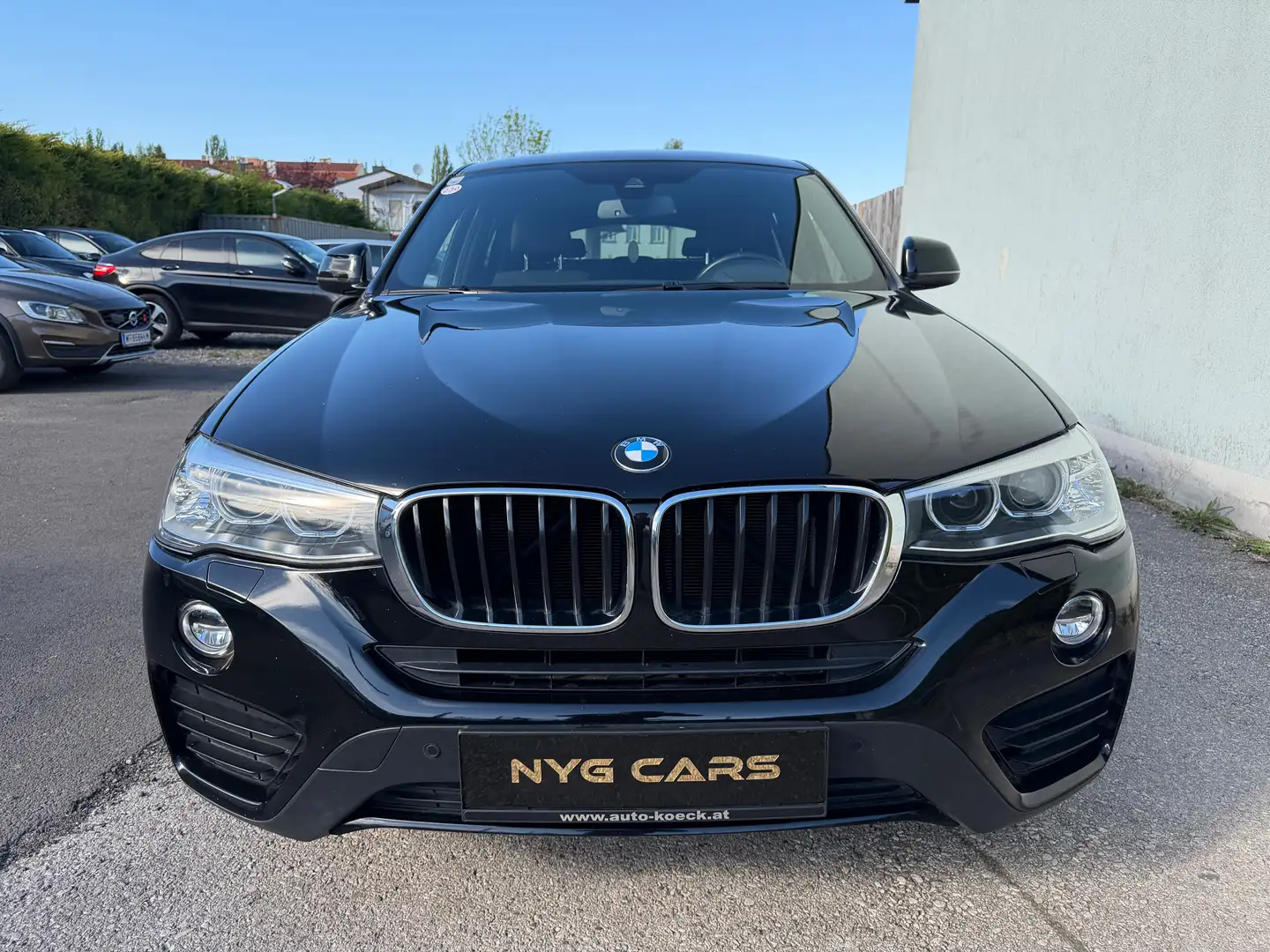 BMW X4 Schwarz - 1
