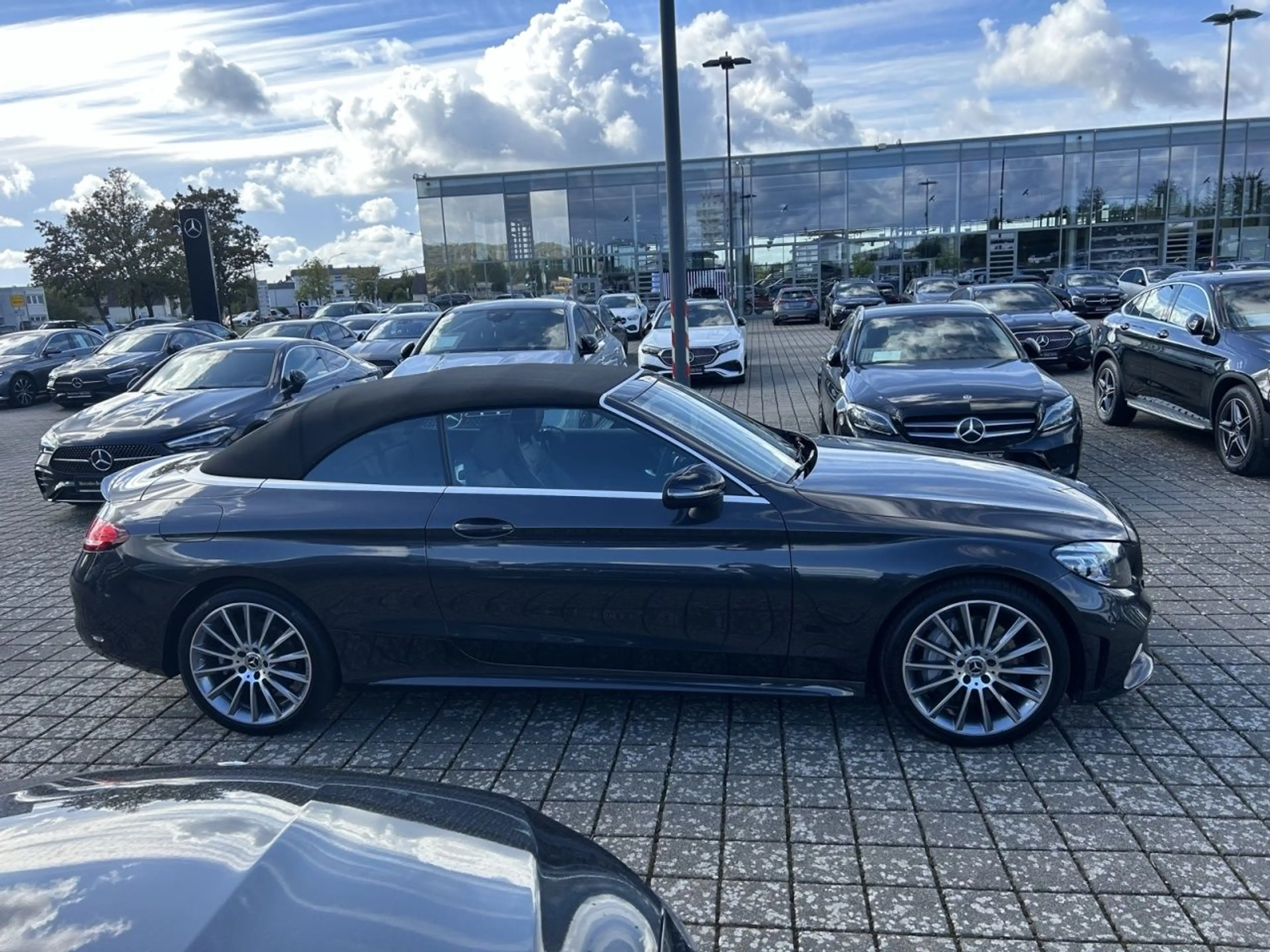 Mercedes-Benz C 400 4MATIC Cabriolet AMG+NIGHT+FAHRASSIST+KAM — photo 5