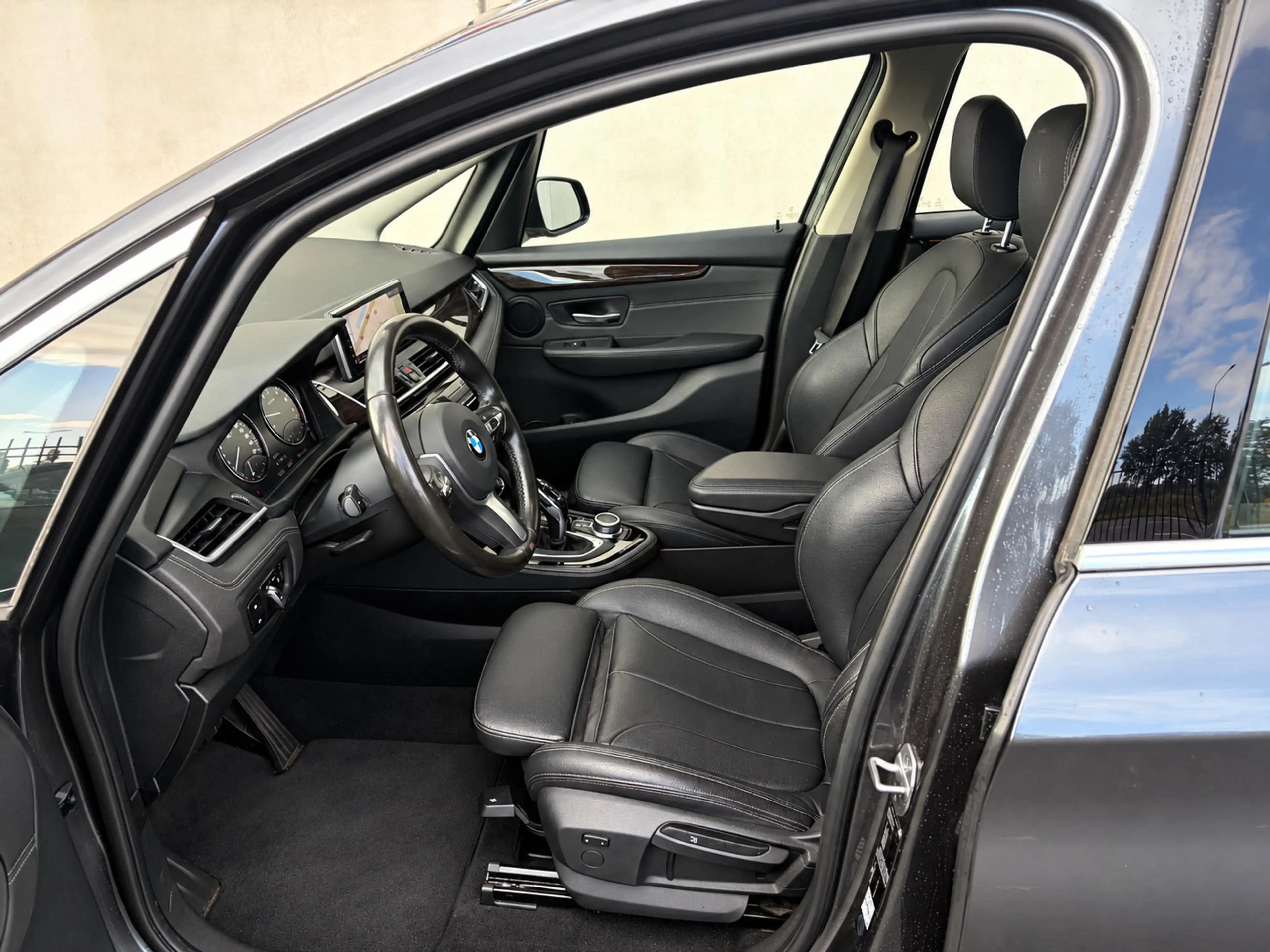 BMW 218 2-serie Gran Tourer 218i 7p. High Executive Editio — photo 2