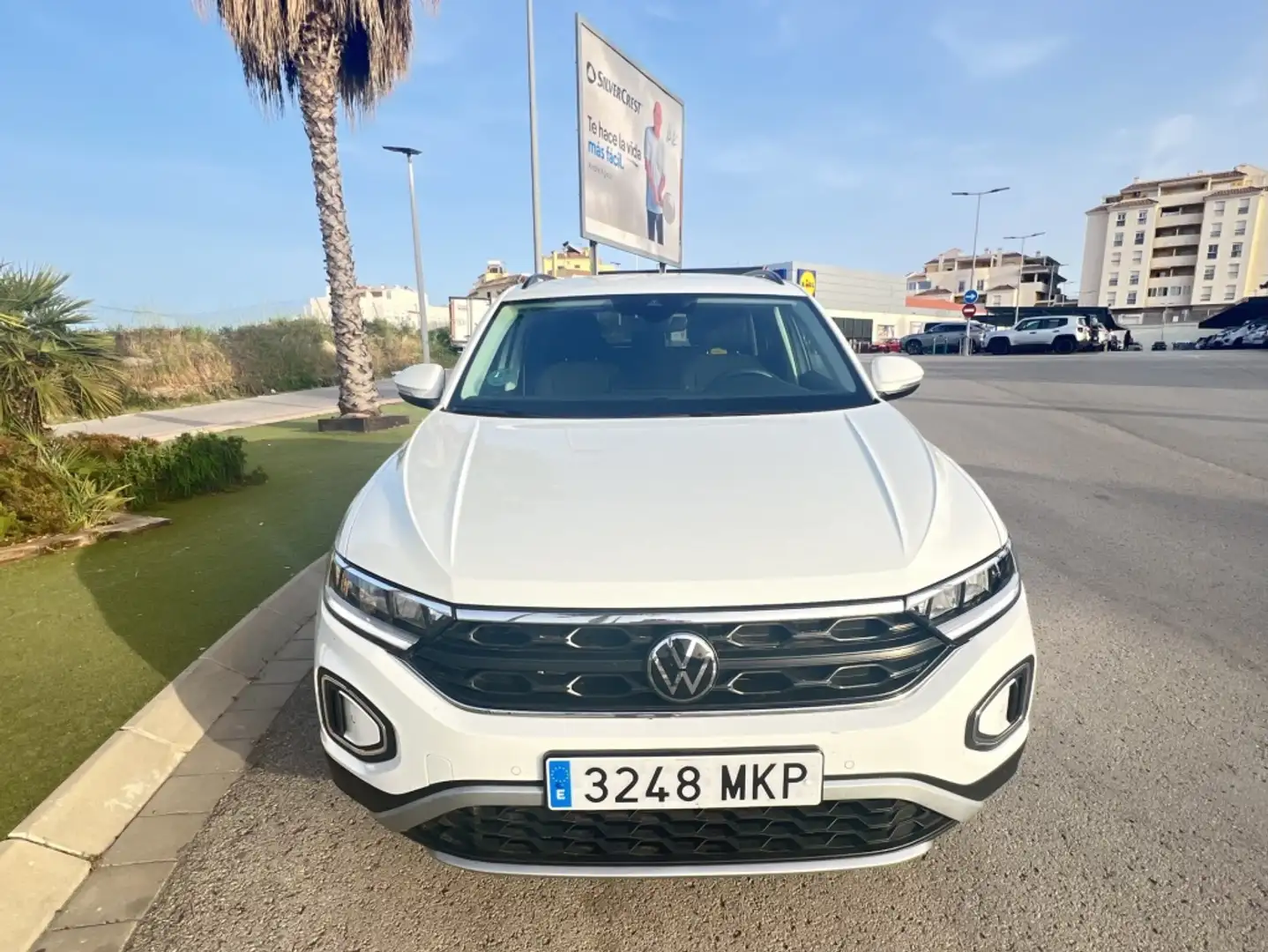 Volkswagen T-Roc 2.0TDI 85kW Blanco - 1