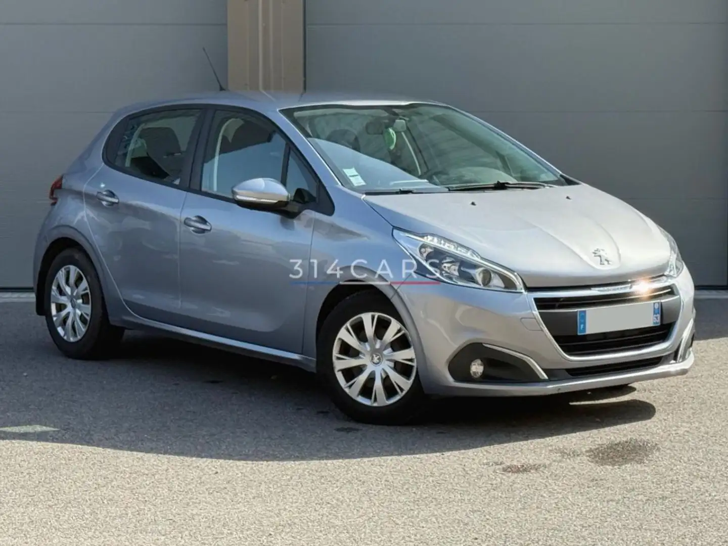 Peugeot 208 1.5 BlueHDi S&S 100 Active Gris - 1