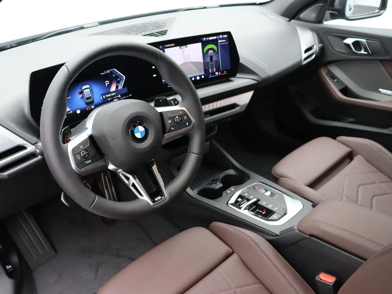 BMW 1 Series 2026 — фото 10