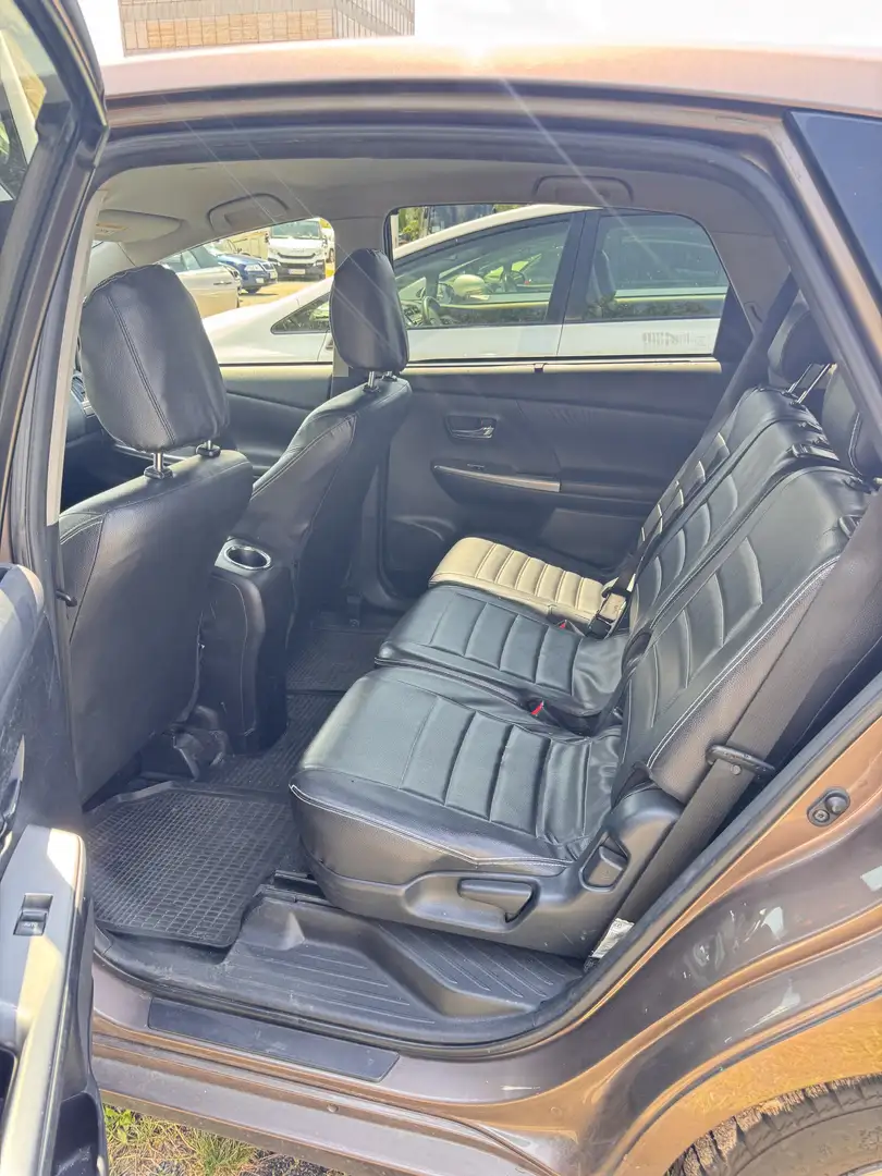 Toyota Prius+ 1,8 VVT-i Hybrid Premium - 2