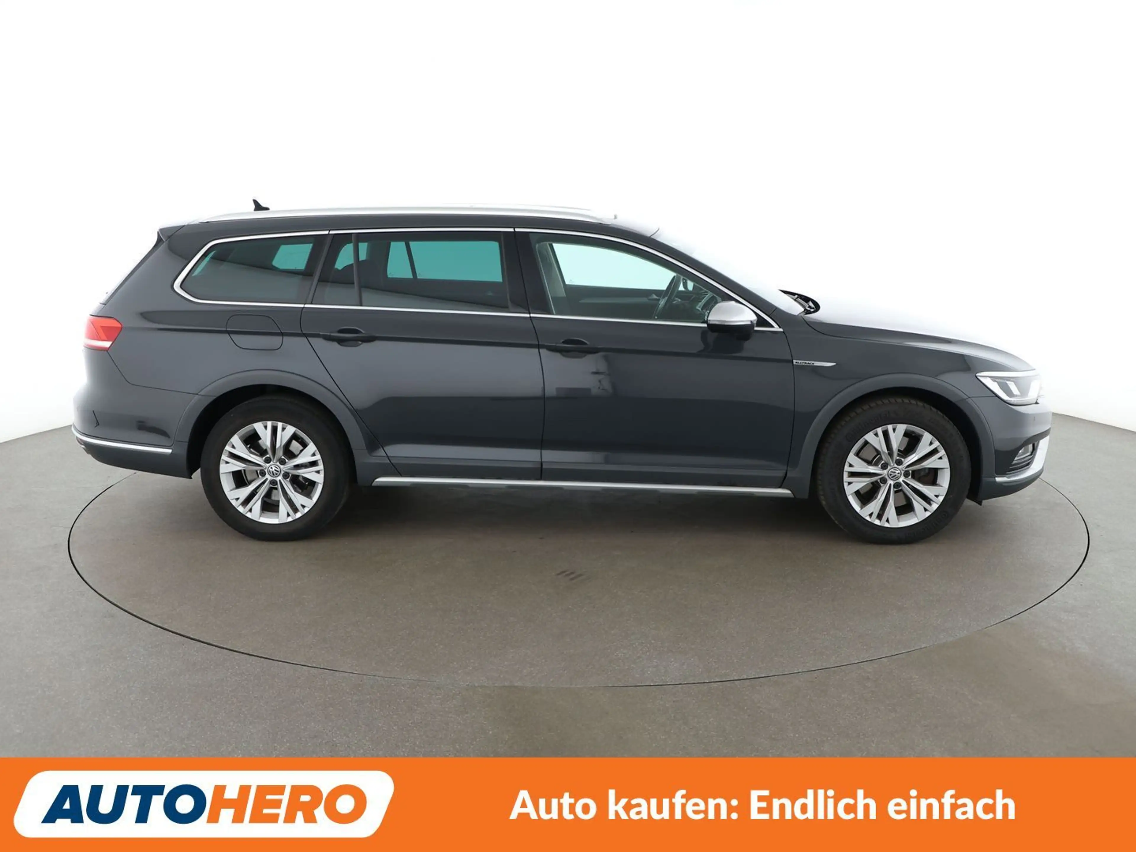 Volkswagen Passat Alltrack 2.0 TSI 4Motion BMT Aut.*NAV*LED*ACC*PDC*SHZ*PANO* — photo 7