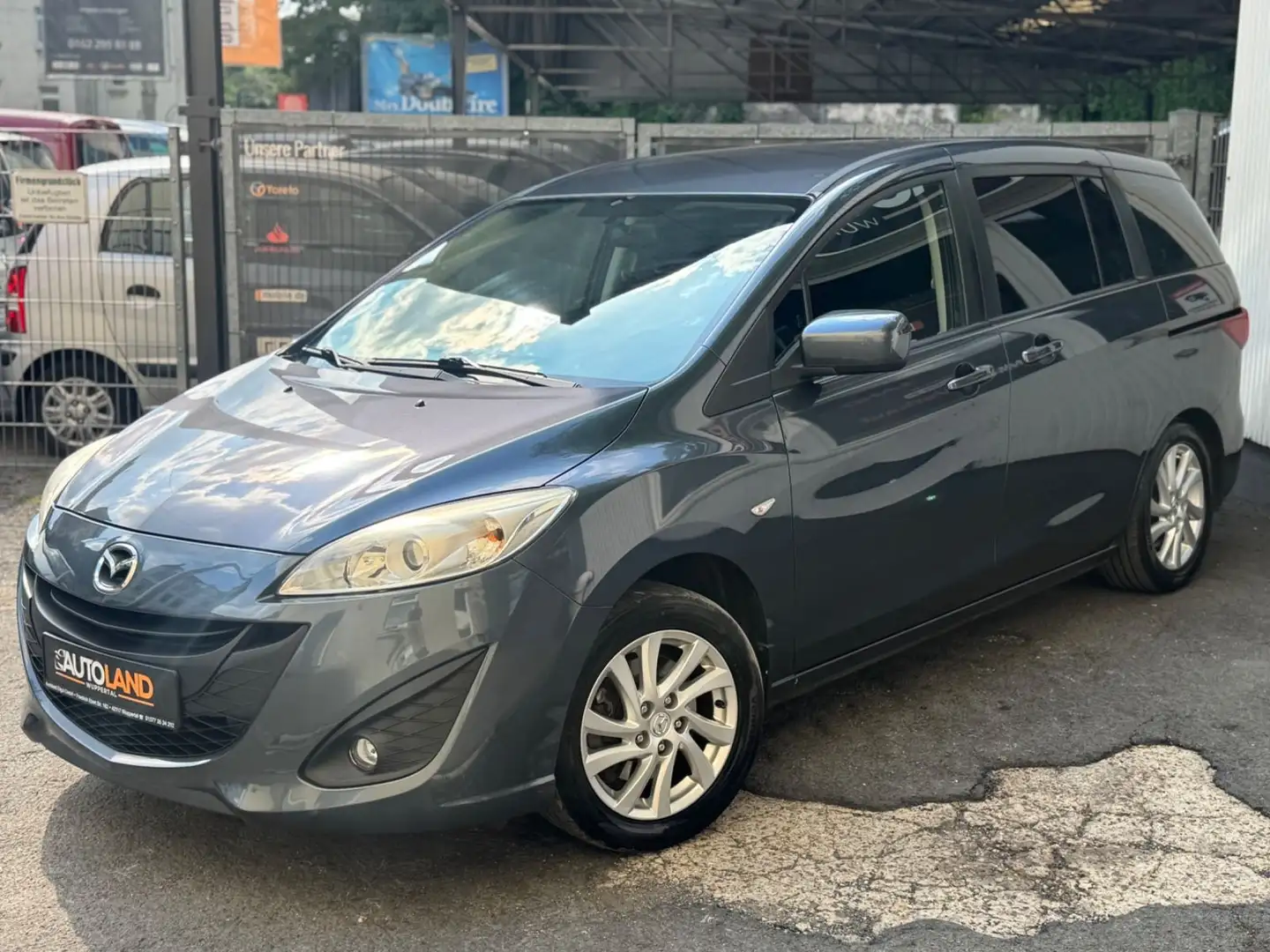Mazda 5 Center-Line 1.8l*7 SITZER*KLIMA*2x SCHIEBETÜR Grau - 2