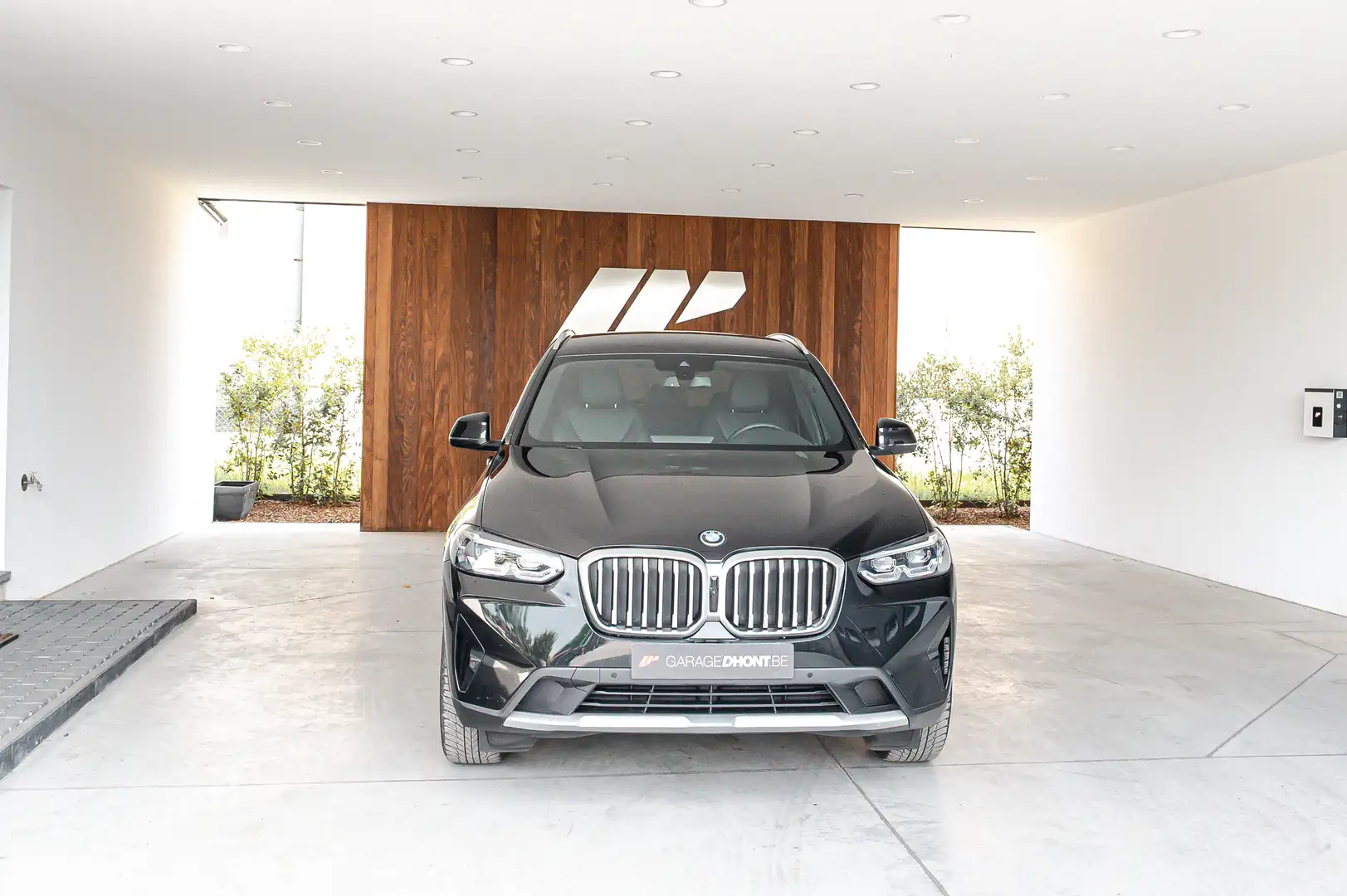BMW X3 xDrive30e, Parking Plus (360°), sportzetels Nero - 2