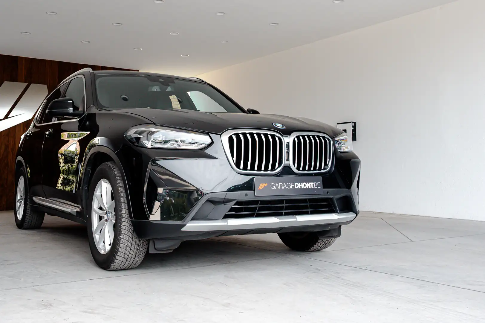 BMW X3 xDrive30e, Parking Plus (360°), sportzetels Nero - 1
