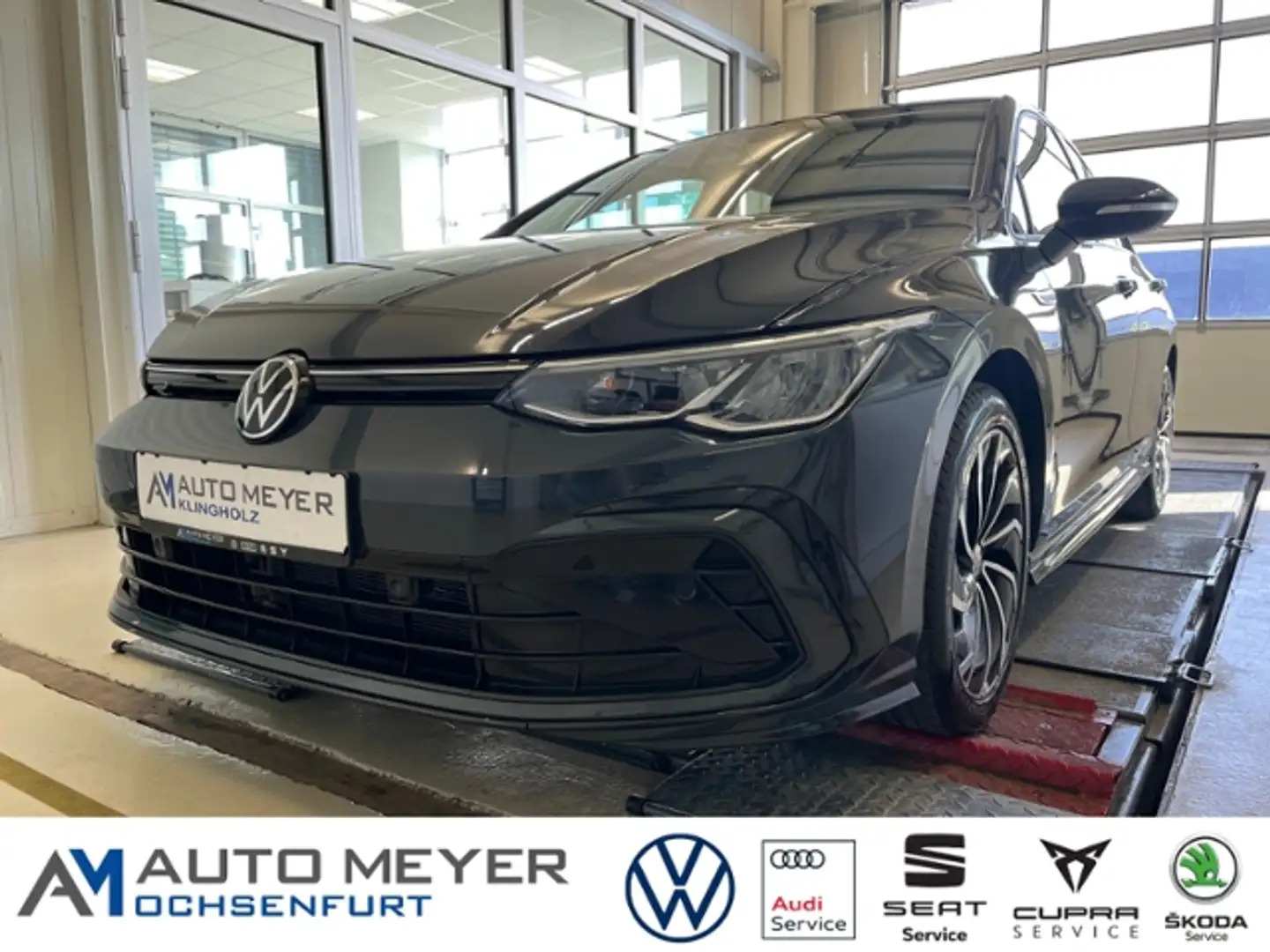 Volkswagen Golf R -Line 1.5 eTSI DSG Kamera LED SHZ Grau - 1