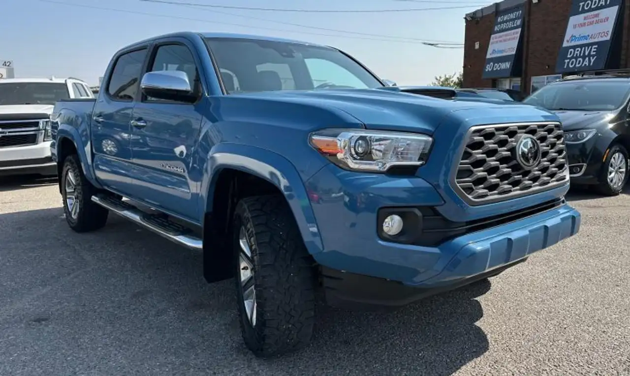 Toyota Tacoma снимка Toyota Tacoma