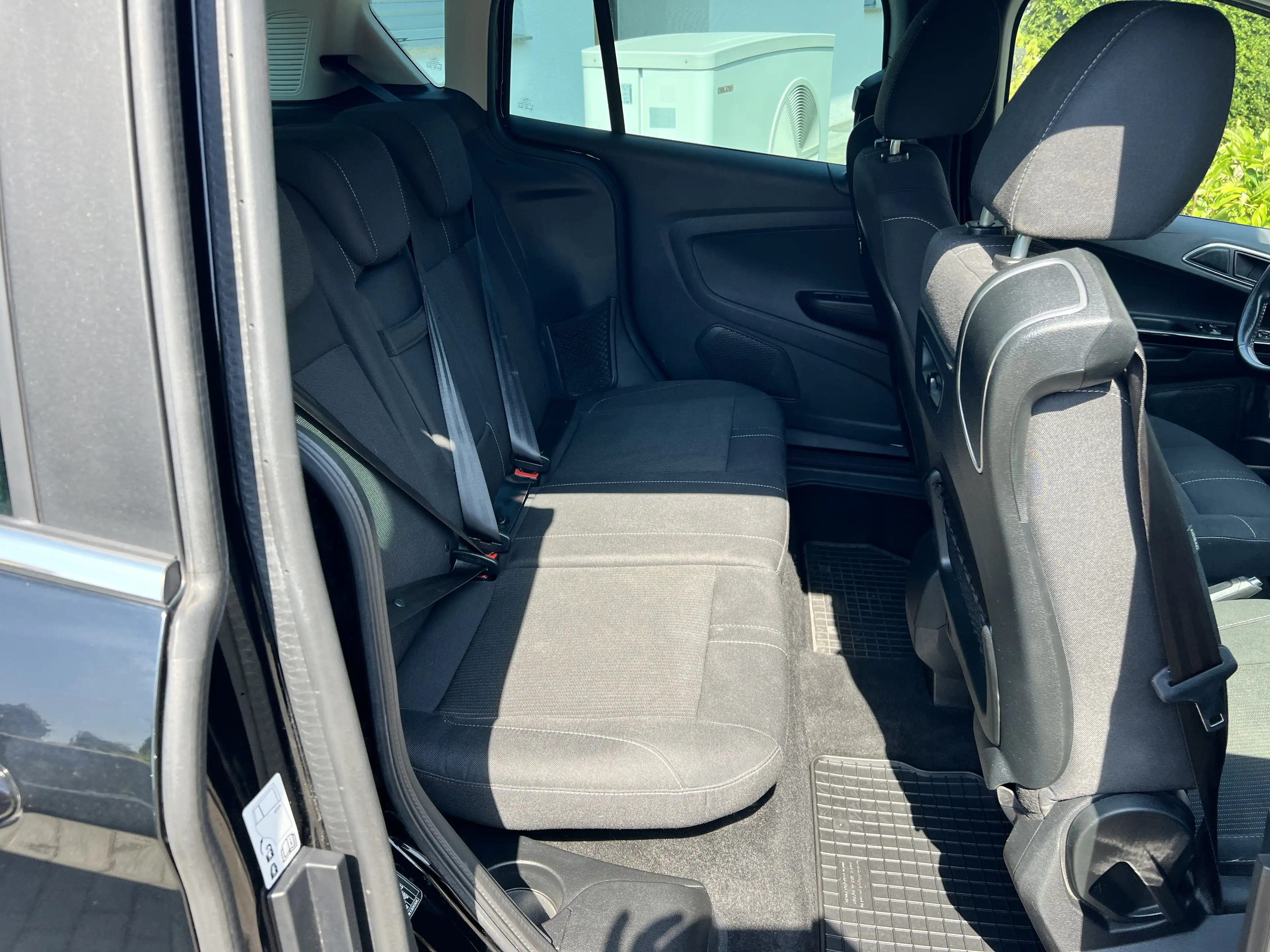 Ford B-Max Titanium — photo 6
