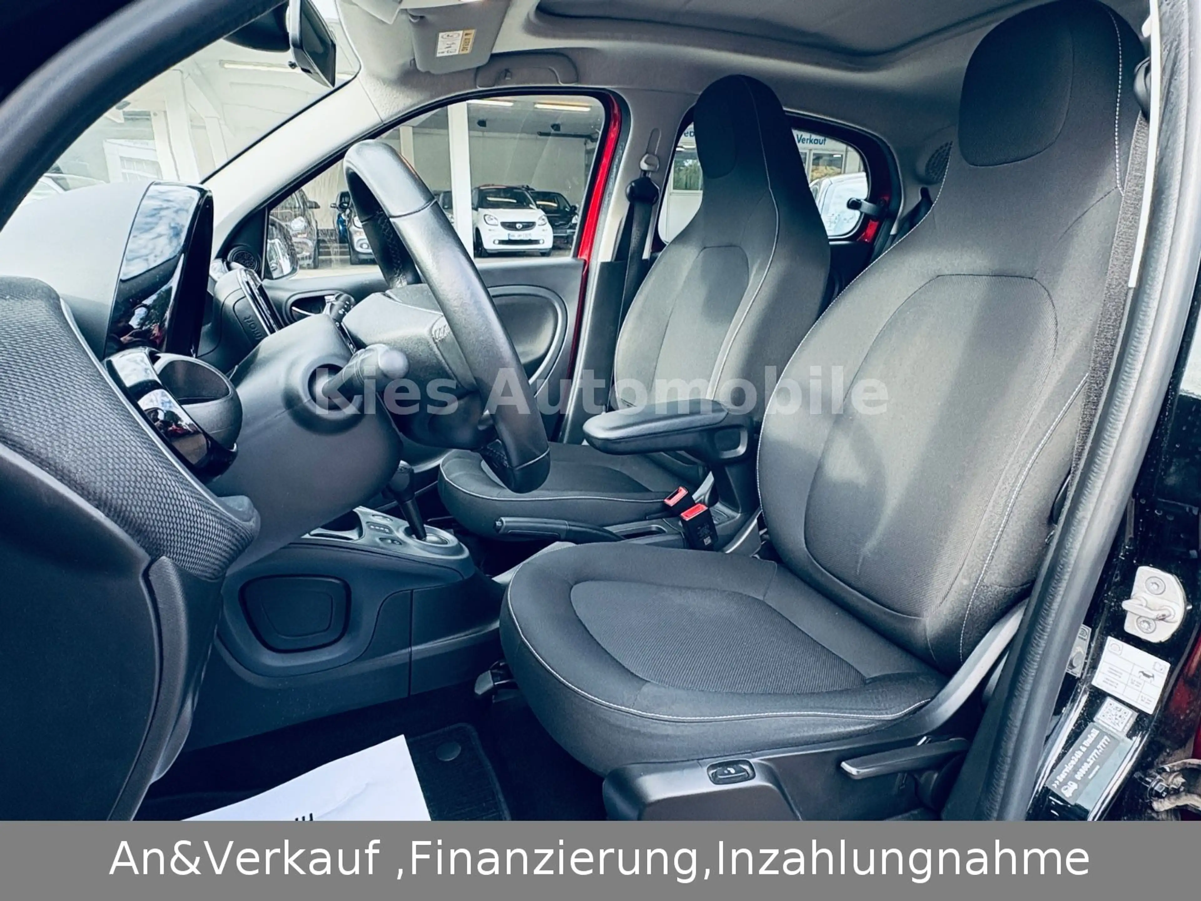 smart forFour Passion 90Ps AUTOM/NAVI/KAM/PDC/FALTDACH — photo 15