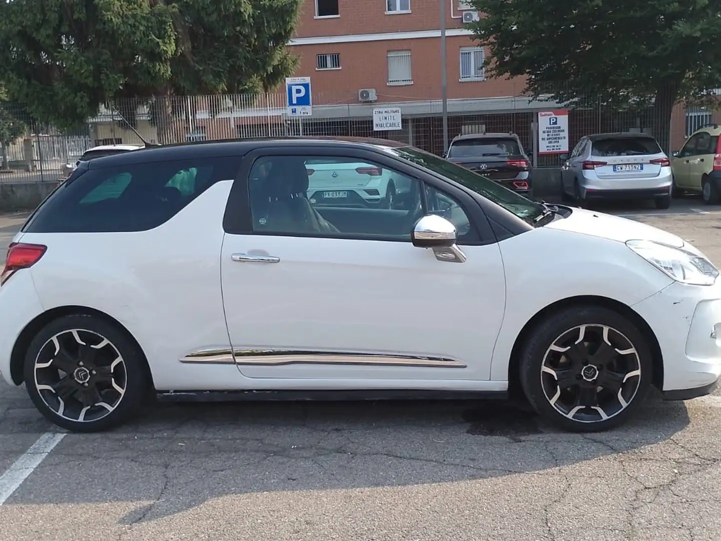 Citroen DS3 DS31.6 hdi So Chic 92cv Bianco - 2