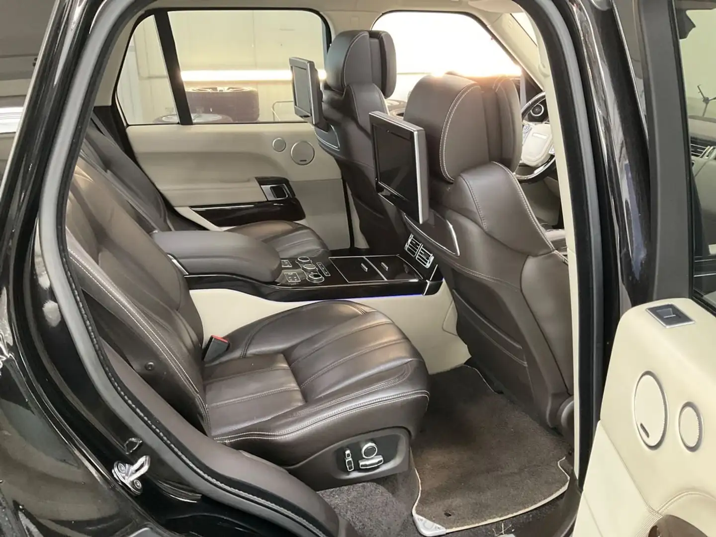 Land Rover Range Rover 5.0 V8 Autobiography Schwarz - 2