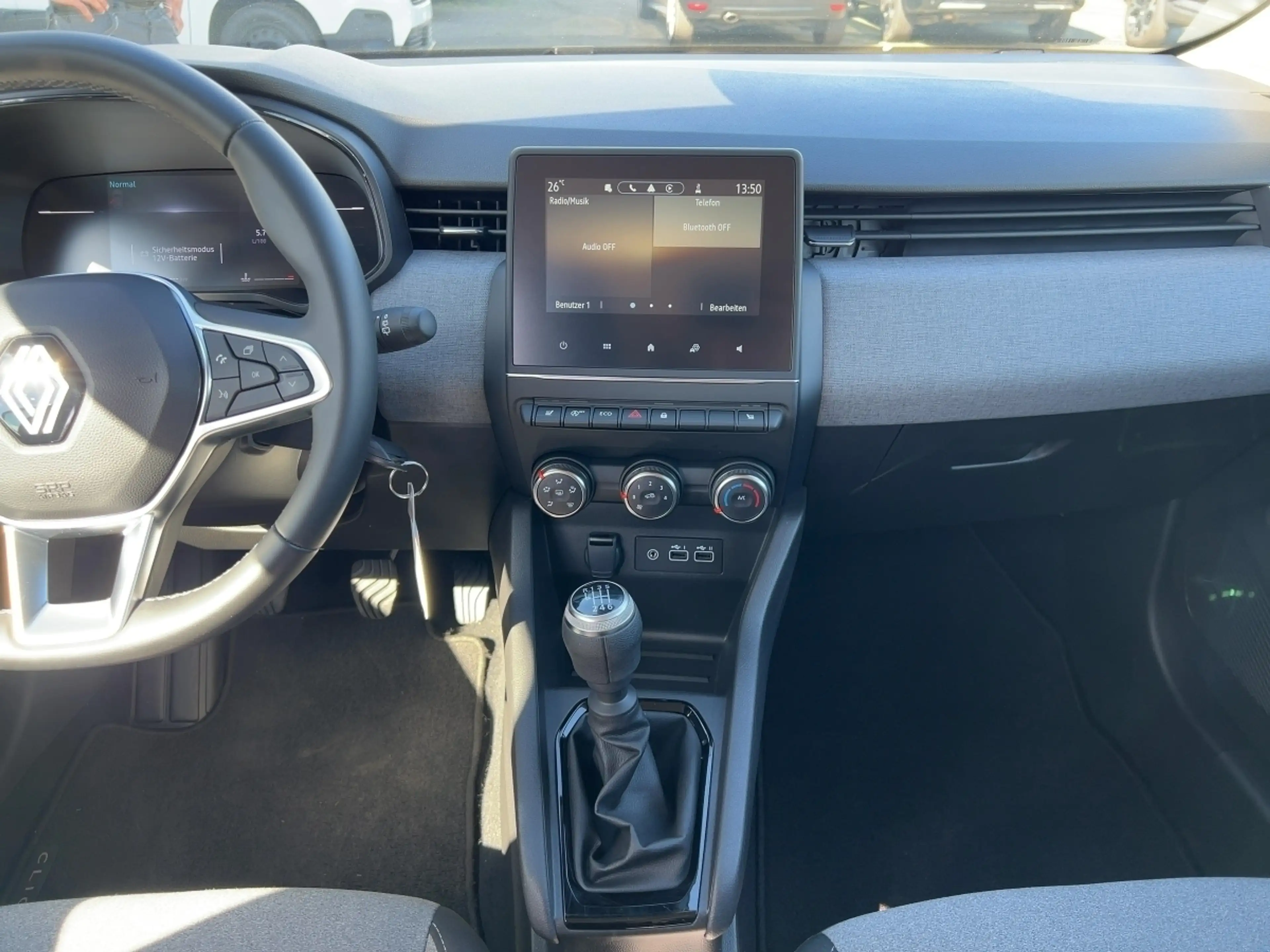 Renault Clio EVOLUTION TCe 90 SITZHEIZUNG — photo 12