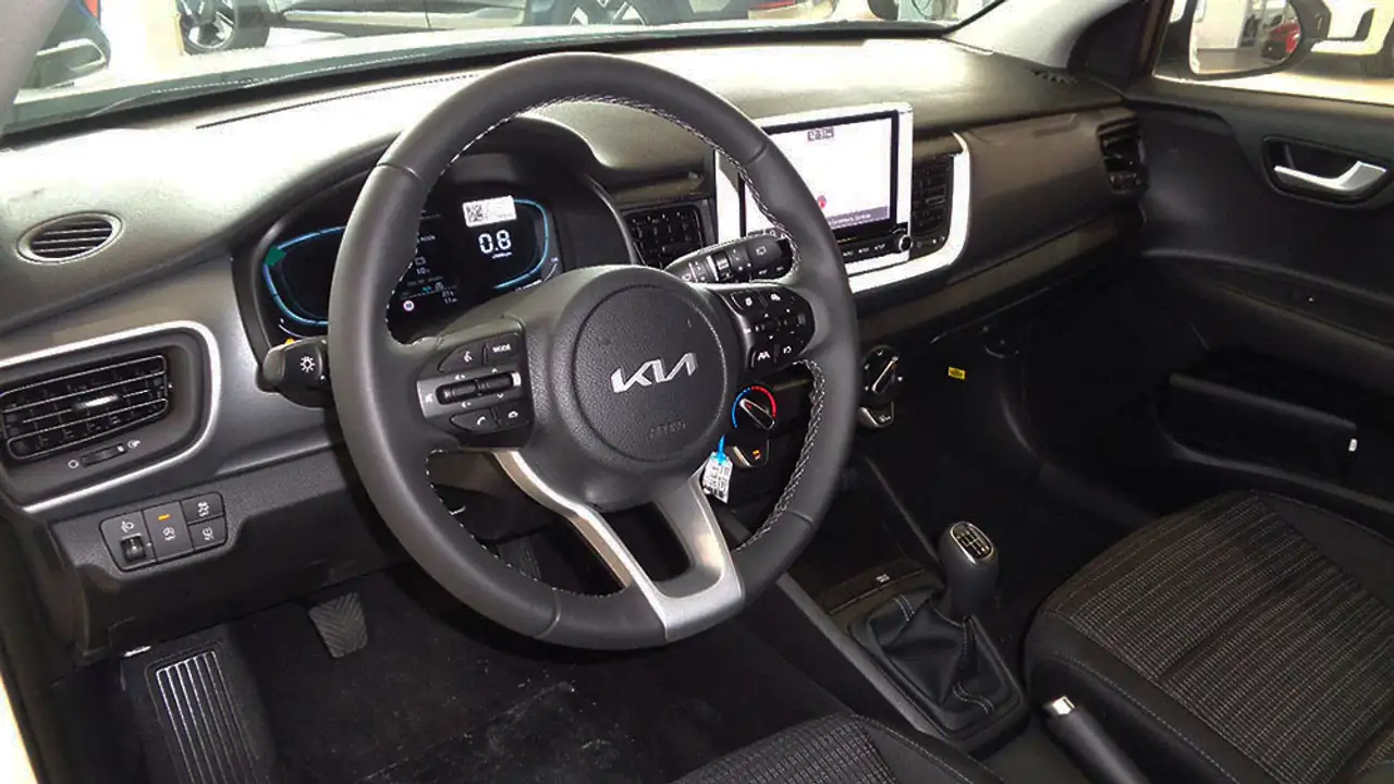 Kia Stonic 2026 — фото 9