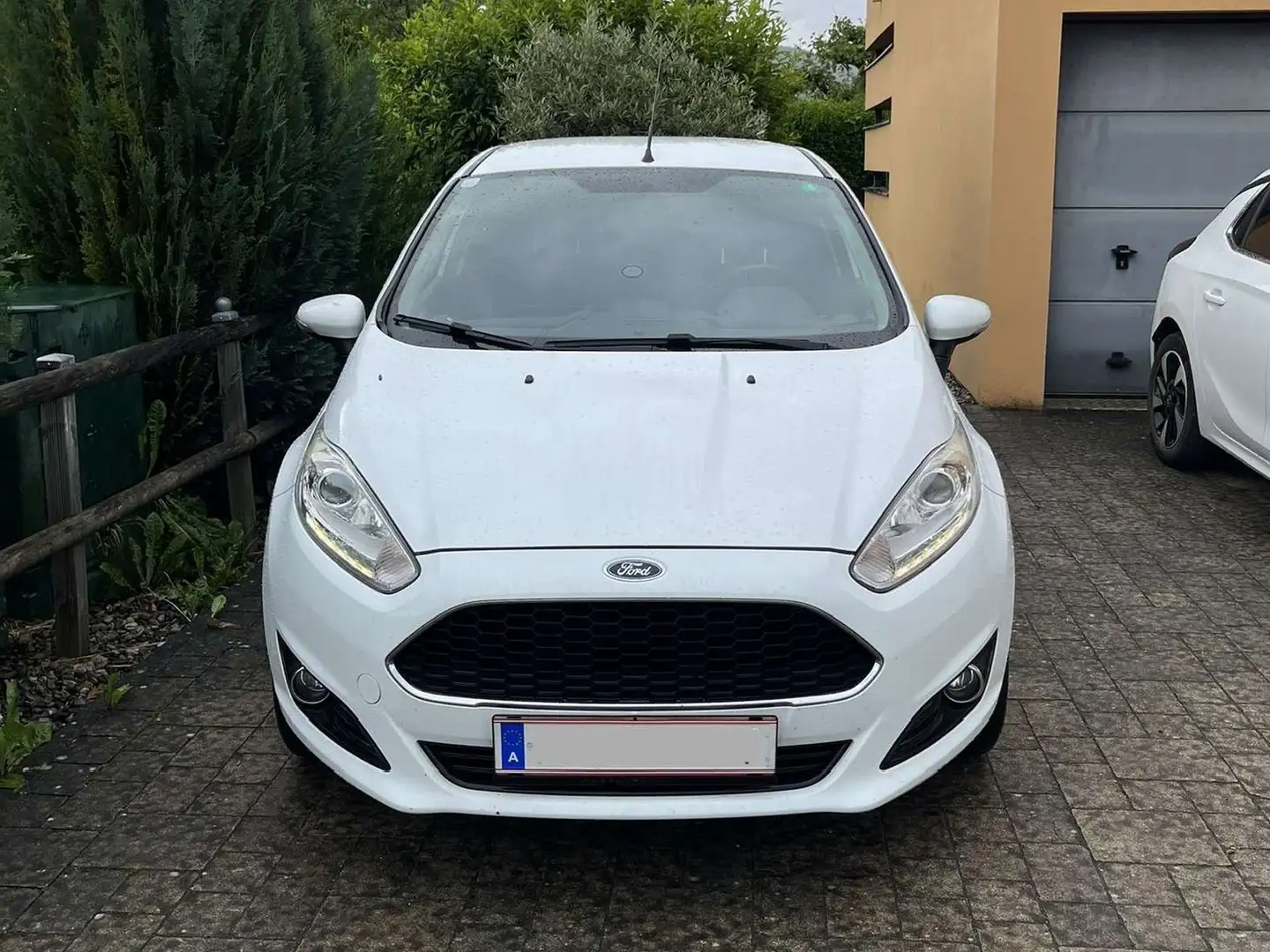 Ford Fiesta Fiesta Trend 1,0 Start/Stop Trend Start/Stop Weiß - 1