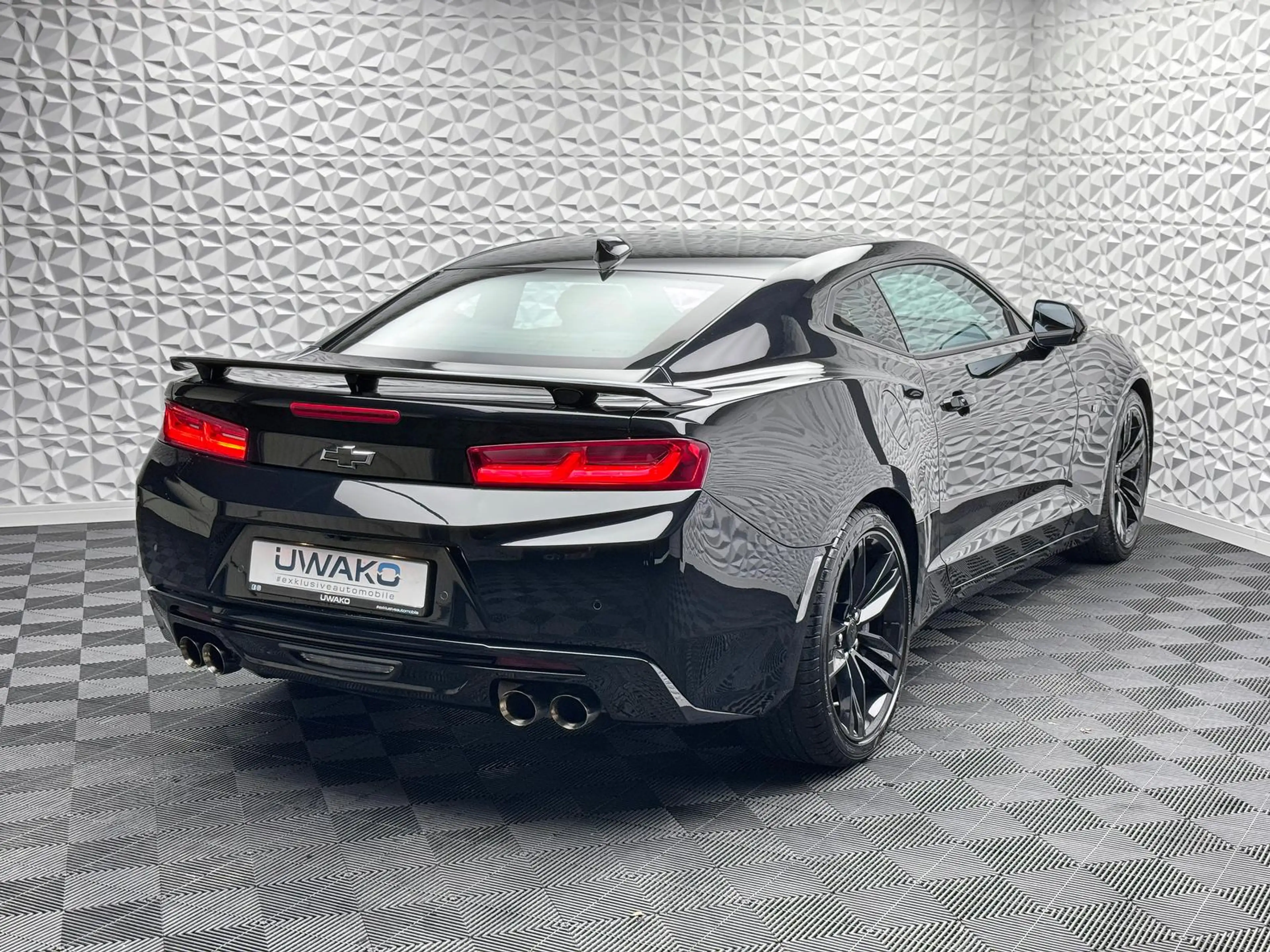 Chevrolet Camaro 6.2 V8 COUPE*DEUTSCH*KLAPPE*MAGNETIC*BOSE*PANO — photo 3