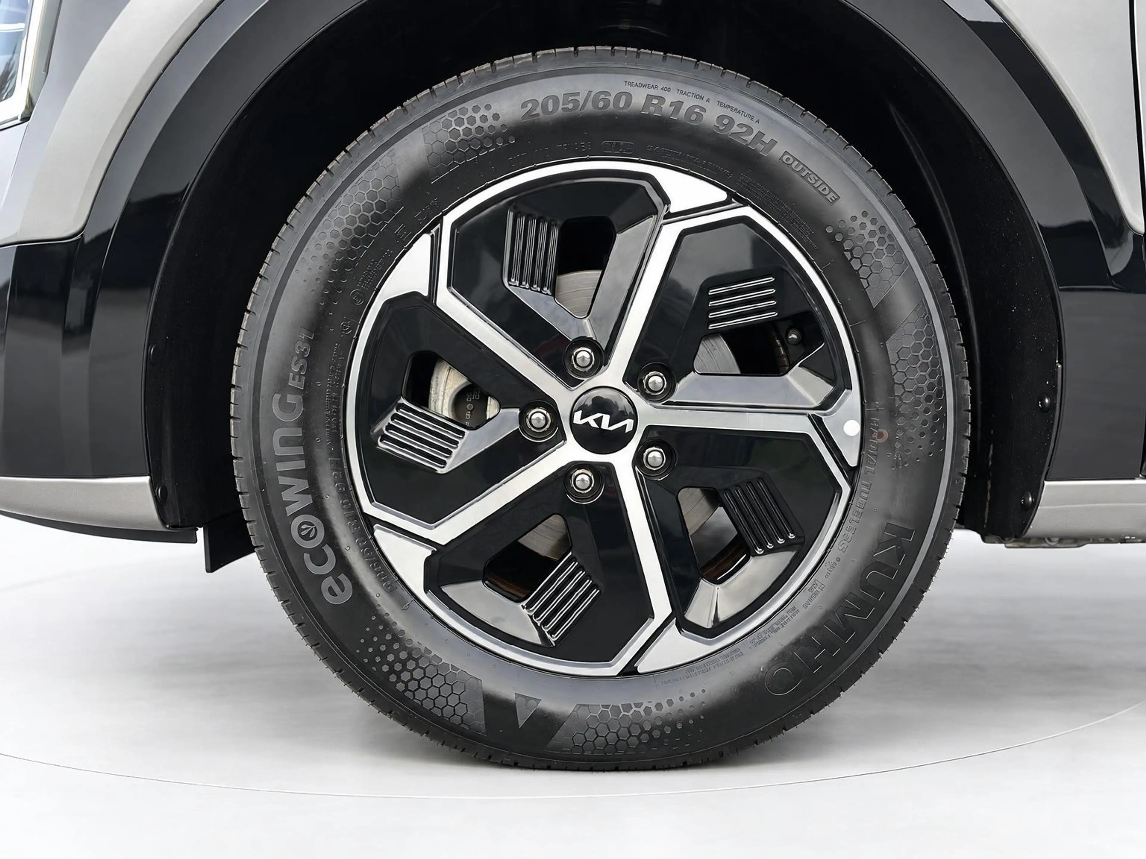 Kia Niro 1.6 GDi PHEV DynamicPlusLine | PLUG-IN HYBRIDE | N — photo 22