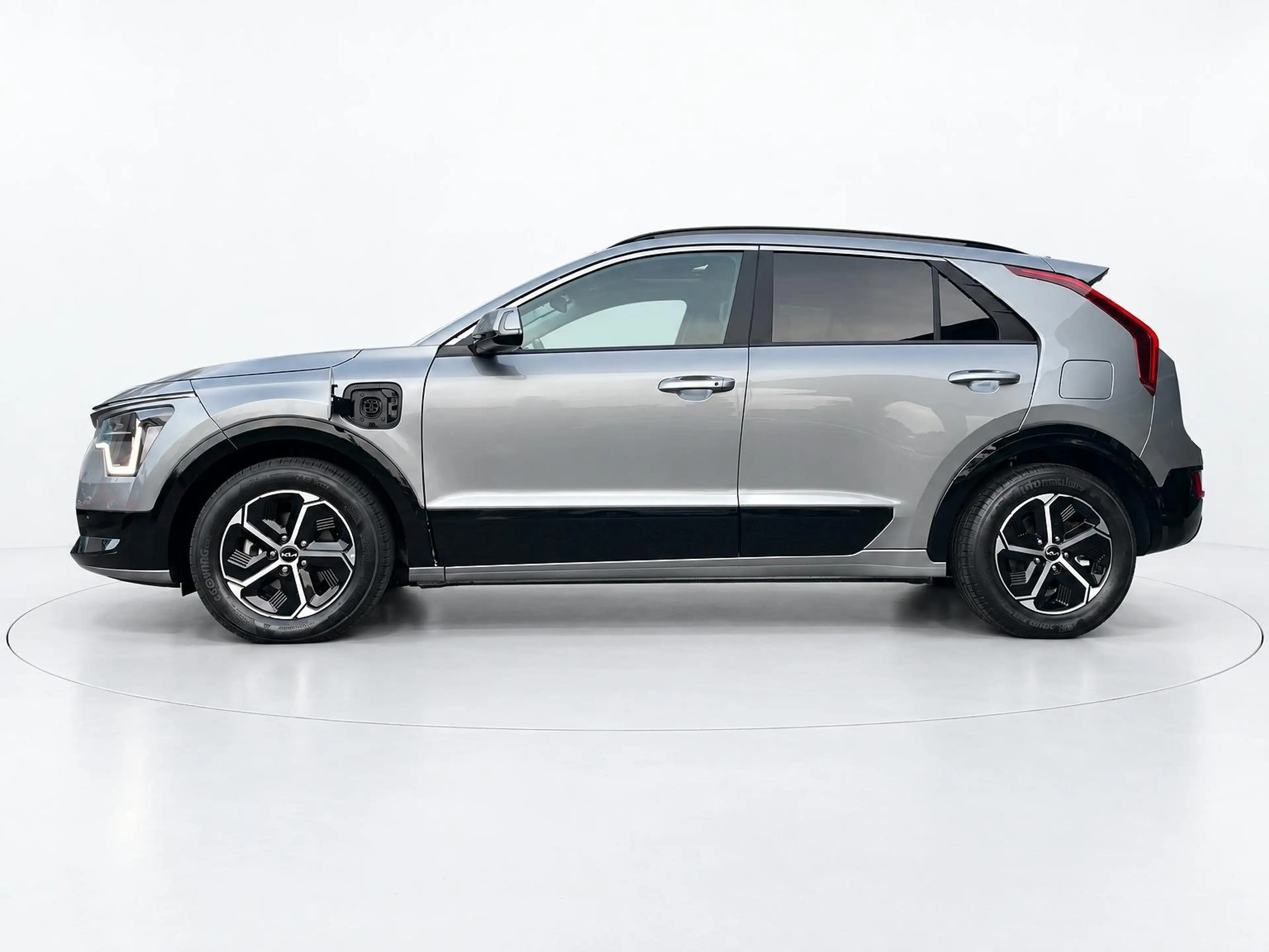 Kia Niro 1.6 GDi PHEV DynamicPlusLine | PLUG-IN HYBRIDE | N — photo 3