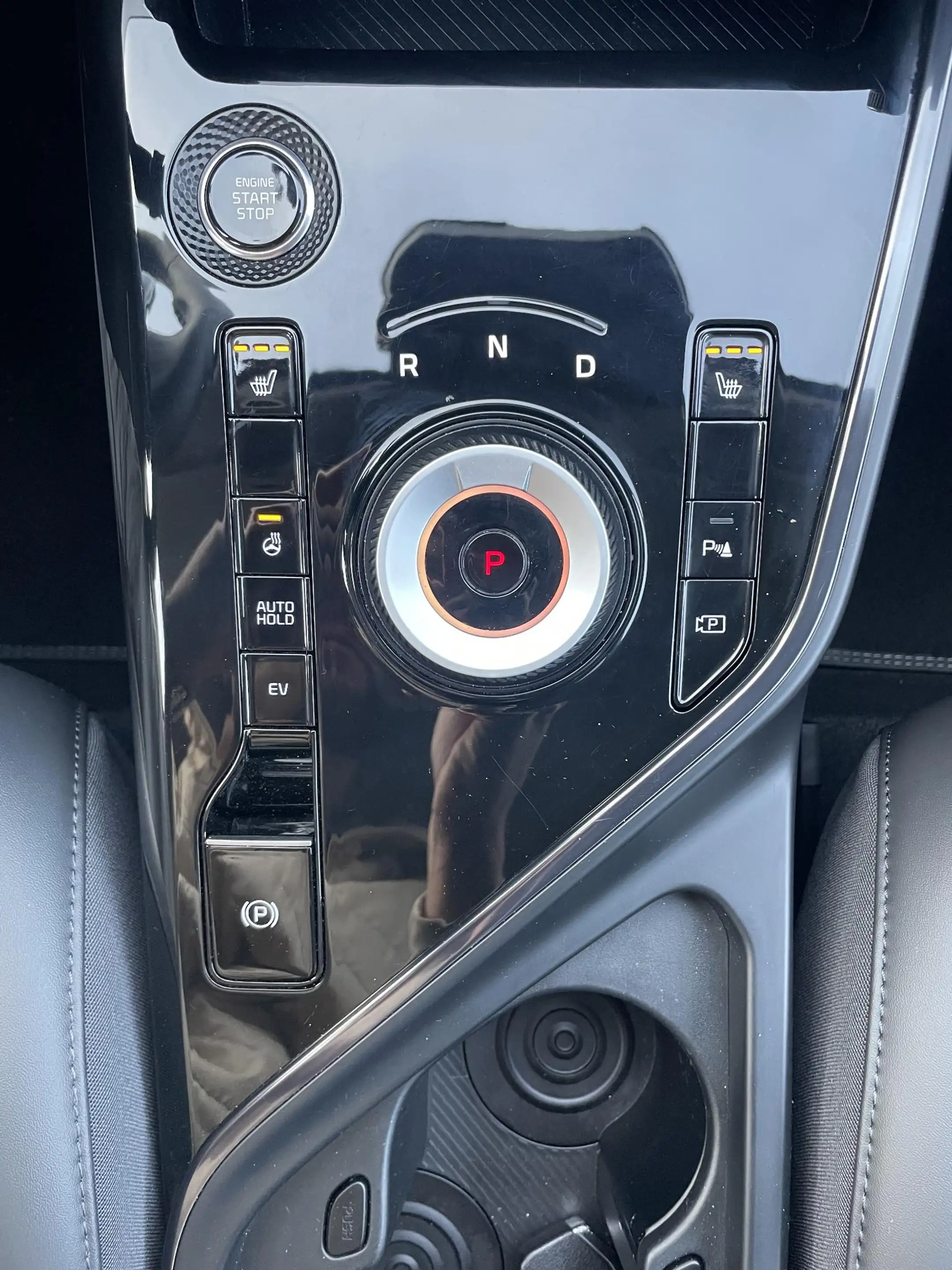 Kia Niro 1.6 GDi PHEV DynamicPlusLine | PLUG-IN HYBRIDE | N — photo 24