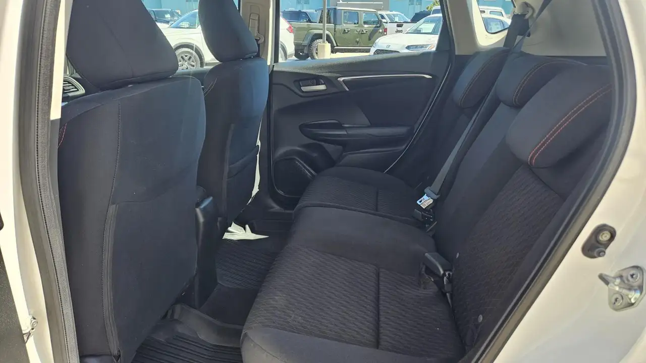 Honda Fit снимка Honda Fit