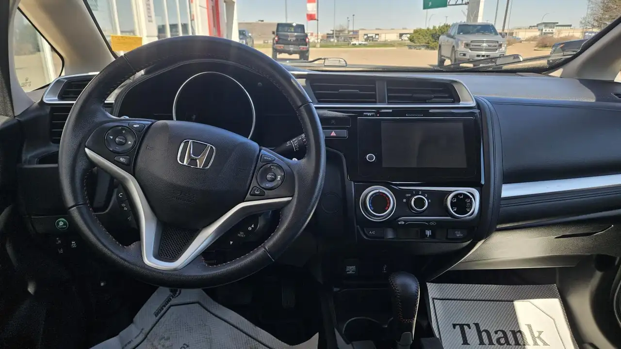 Honda Fit снимка Honda Fit