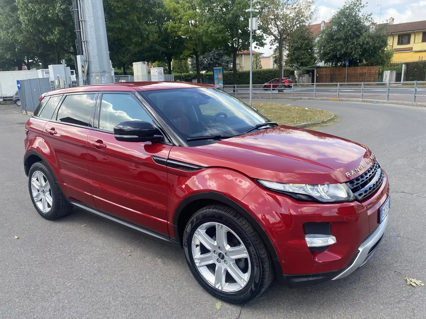 Land Rover Range Rover Evoque 5p 2.2 sd4 Prestige 190cv Rosso - 1