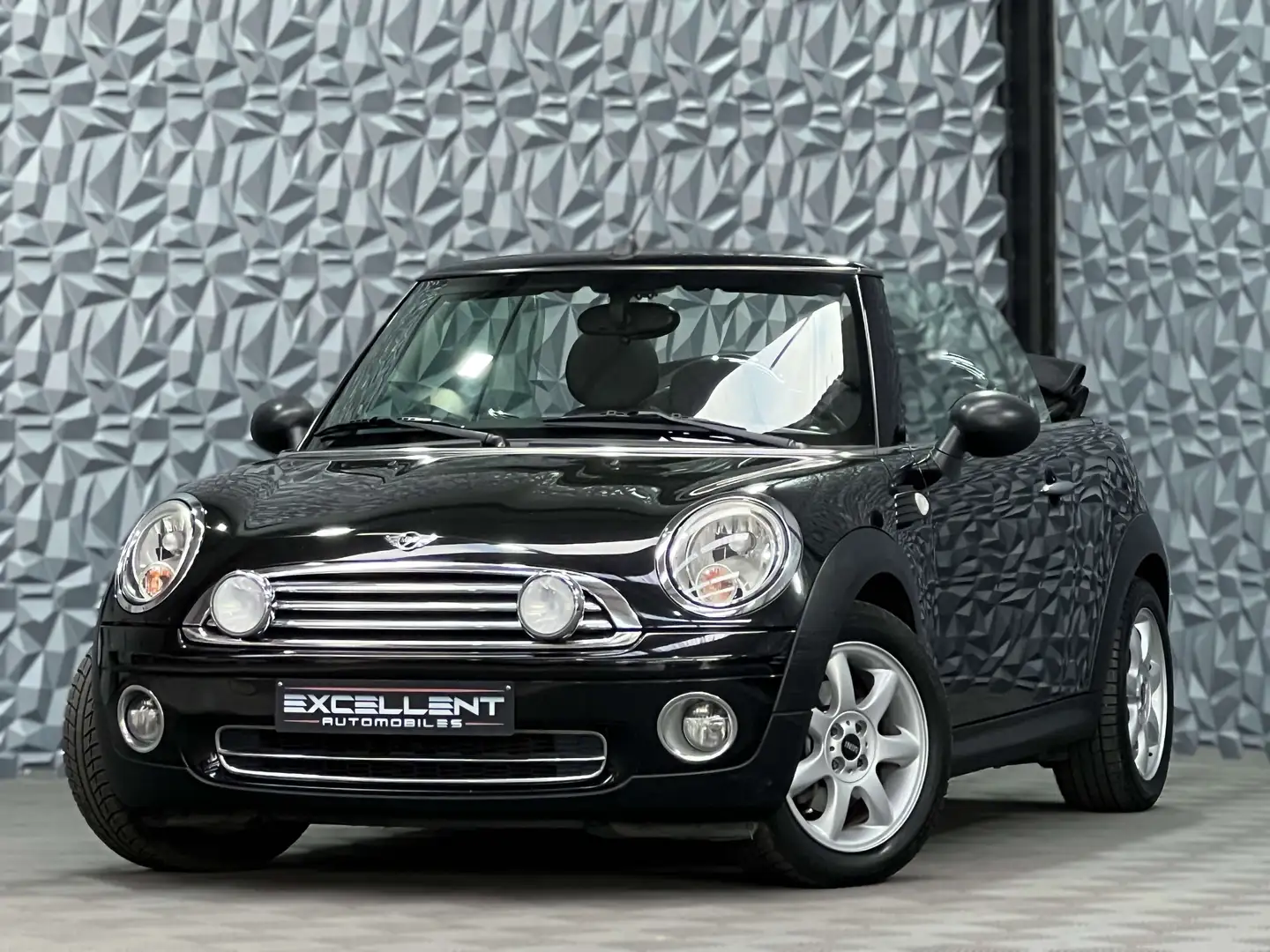 MINI Cooper Cabrio Cabriolet 1.6i*JANTES*PDC*CLIM DIGI*GARANTIE 12 M* crna - 1