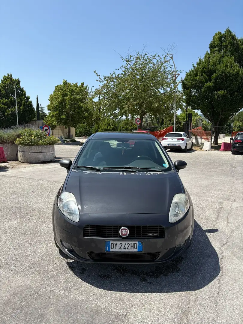 Fiat Grande Punto 1.3 mjt 5 porte 75 cv NEOPATENTATI - 2