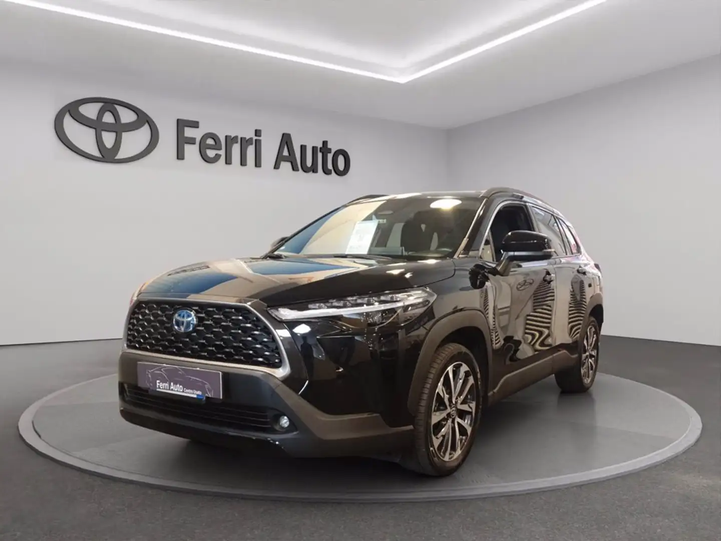 Toyota Corolla Cross 2.0h trend 2wd 197cv e-cvt Czarny - 1