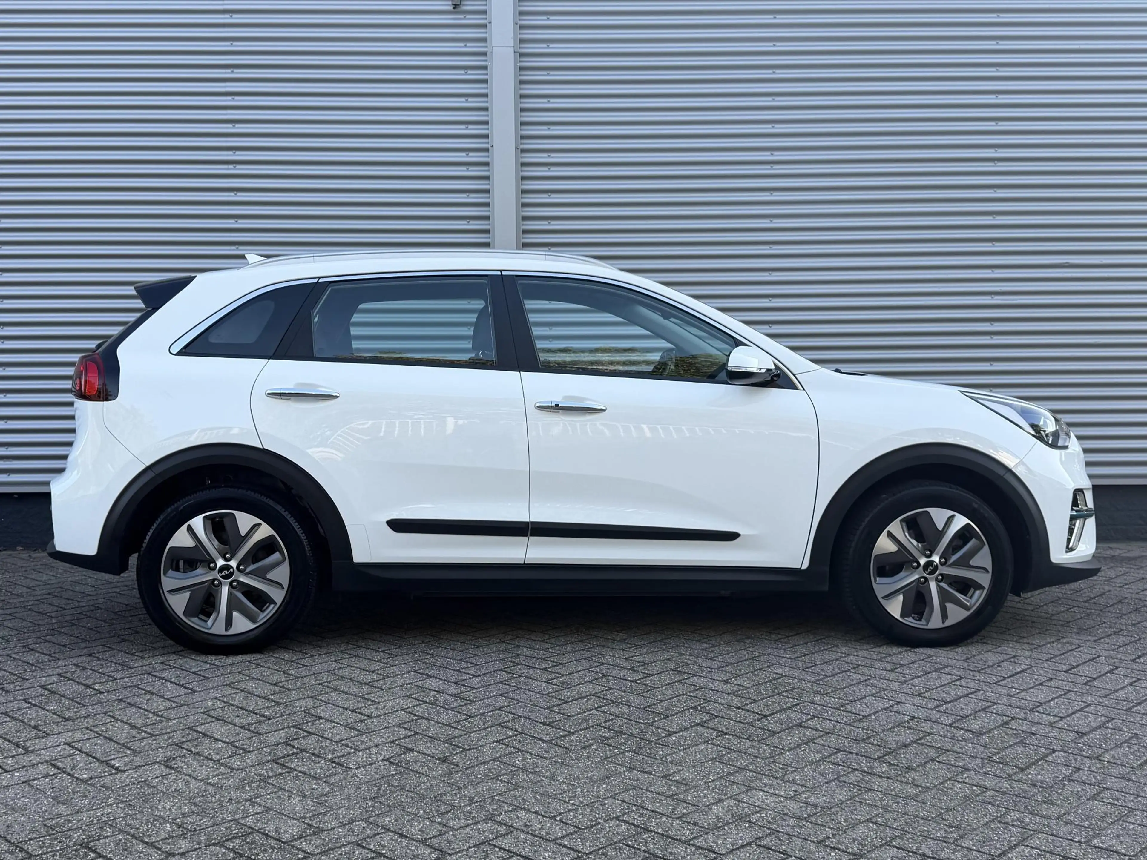 Kia e-Niro DynamicLine 64 kWh | SOH 96,3% | Camera | Navigat — photo 7