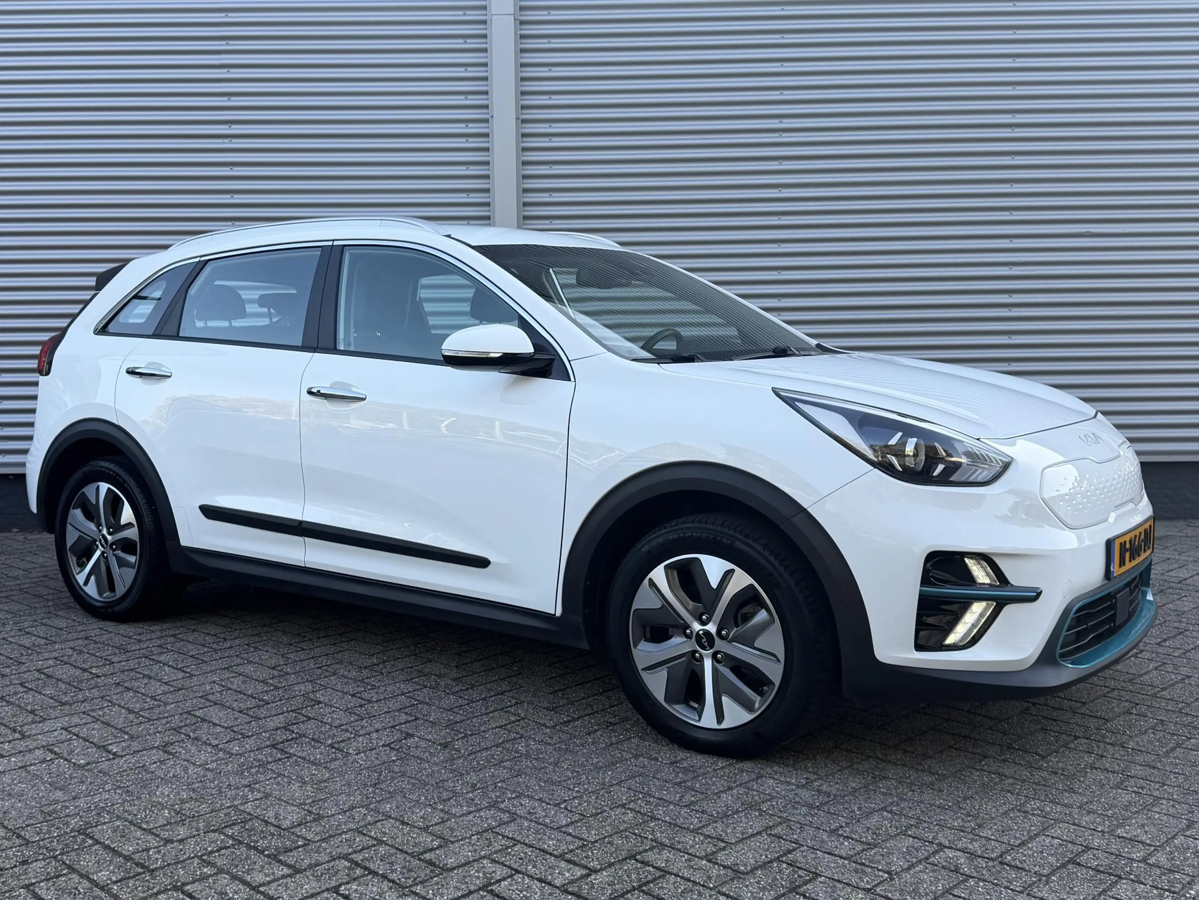 Kia e-Niro DynamicLine 64 kWh | SOH 96,3% | Camera | Navigat — photo 8