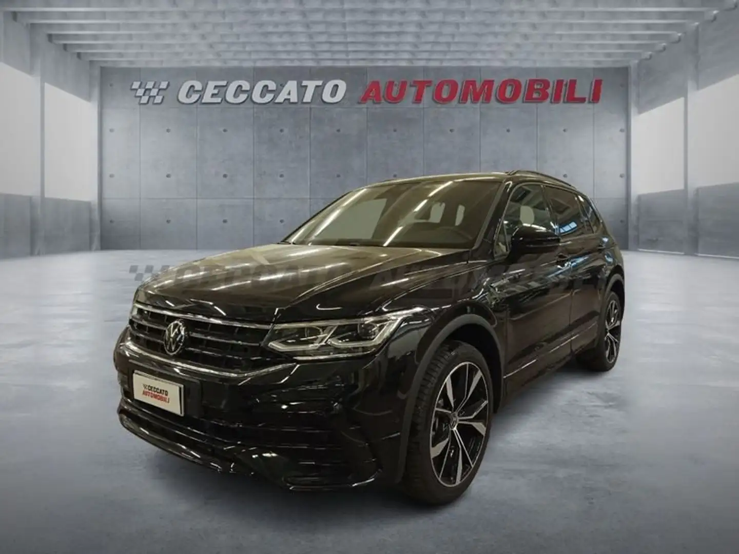 Volkswagen Tiguan Allspace 2.0 TDI SCR R-LINE DSG 1 MY 24 Negru - 1