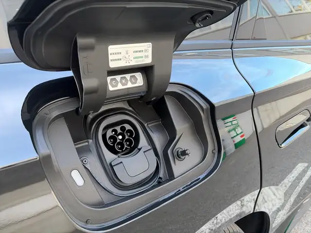 Volkswagen ID.7 Tourer GTX 4MOTION 250 kW Business Ansicht 22