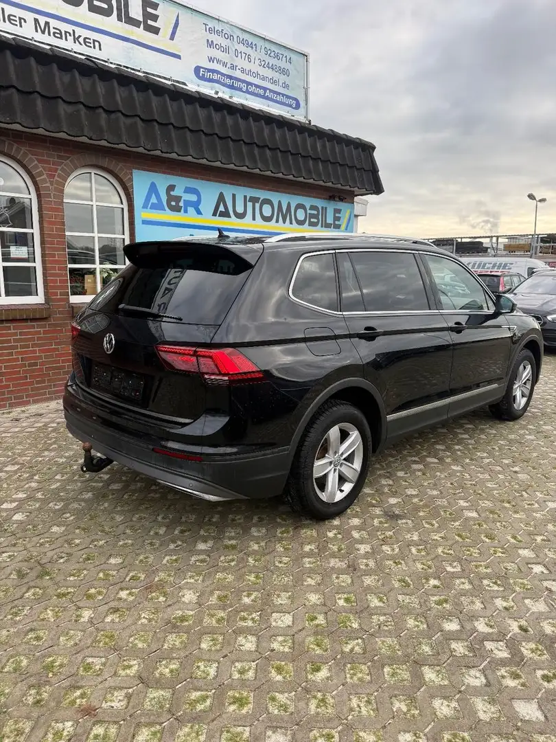 Volkswagen Tiguan Allspace Comfortline Schwarz - 2