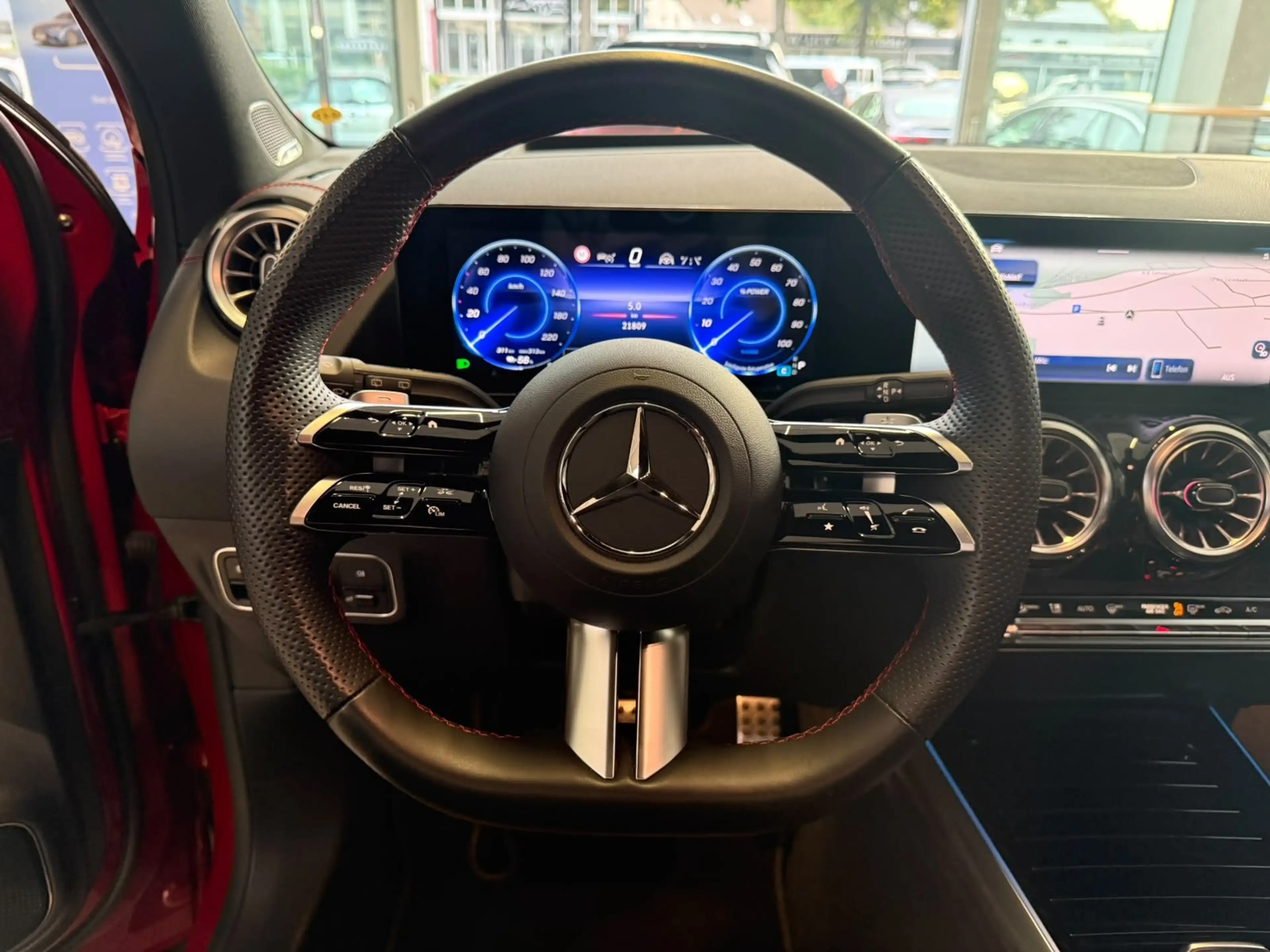 Mercedes-Benz EQA 250 + AMG+PANO+HUD+MEMORY+BURM.+HUD+KEYLESS — photo 9