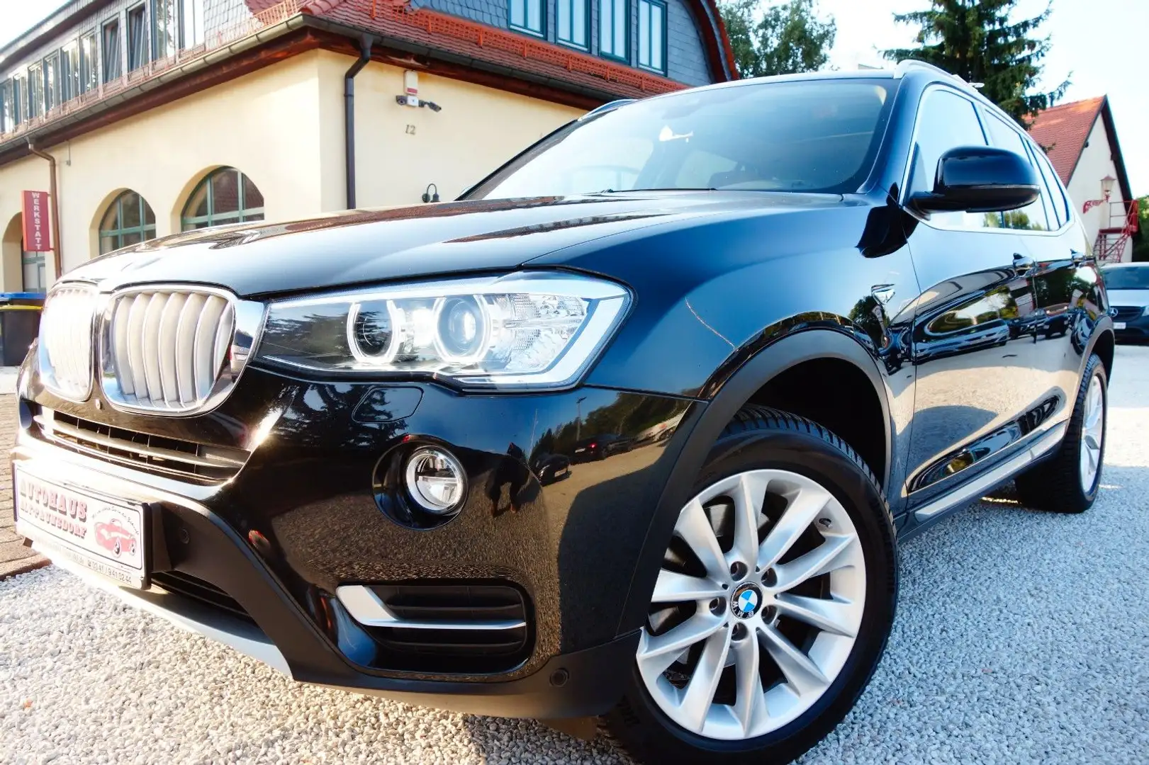 BMW X3 xDrive 20 d Autom.Navi,Pano,Camera,Totw.360° Schwarz - 1