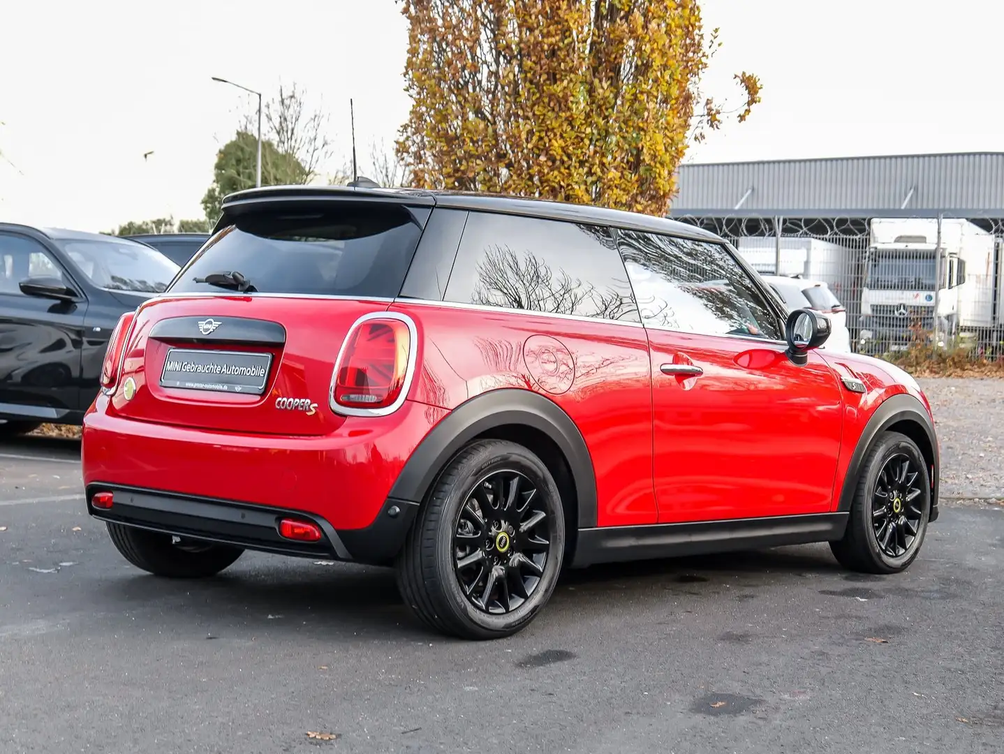 MINI Cooper SE 3-Türer PANO RFK NAVI LED PDC V+H DAB Rot - 2