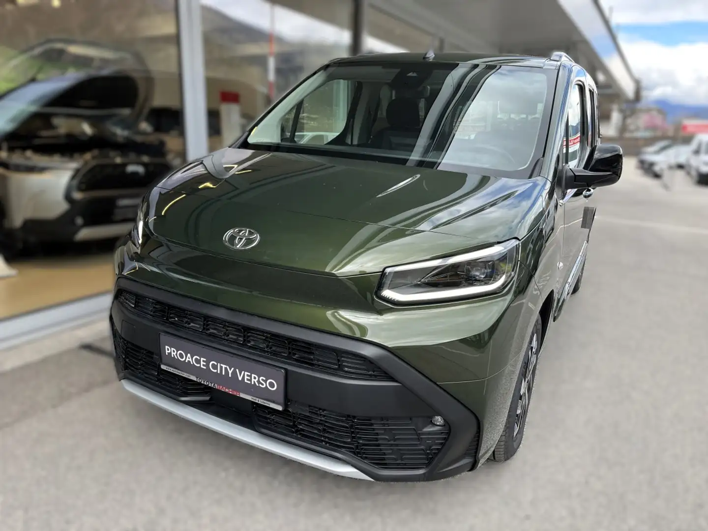 Toyota Proace City Verso 1,5 l Family Zöld - 2
