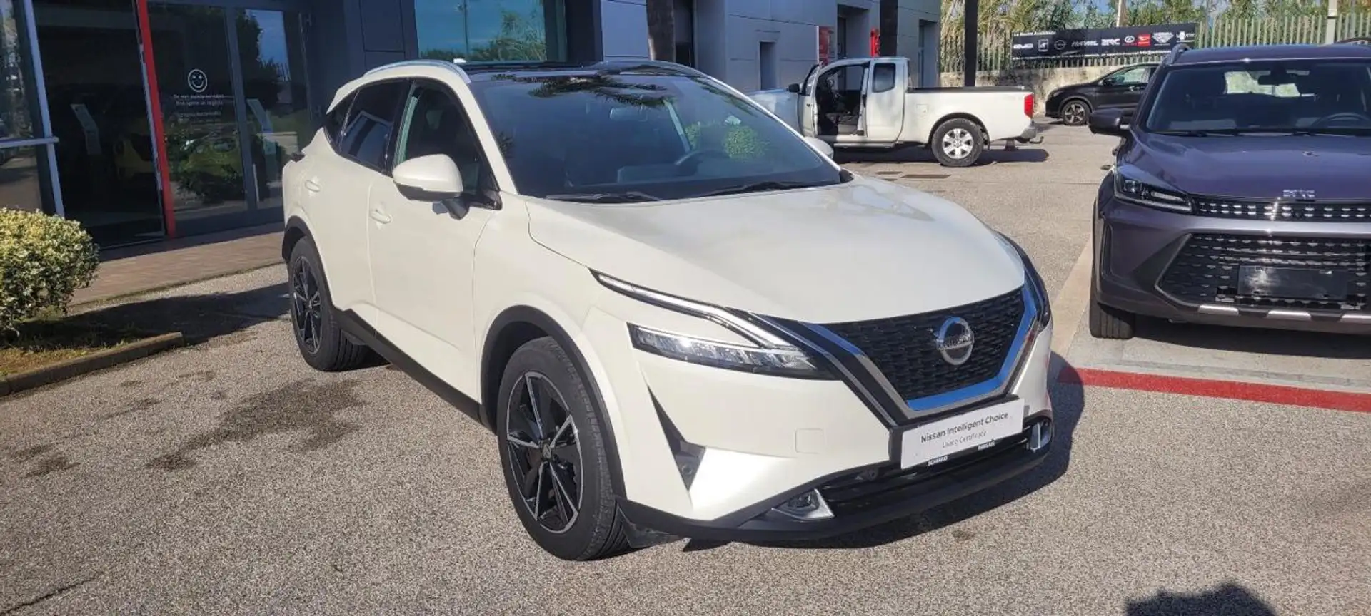 Nissan Qashqai MHEV 158 CV Xtronic 4WD Tekna Bianco - 1
