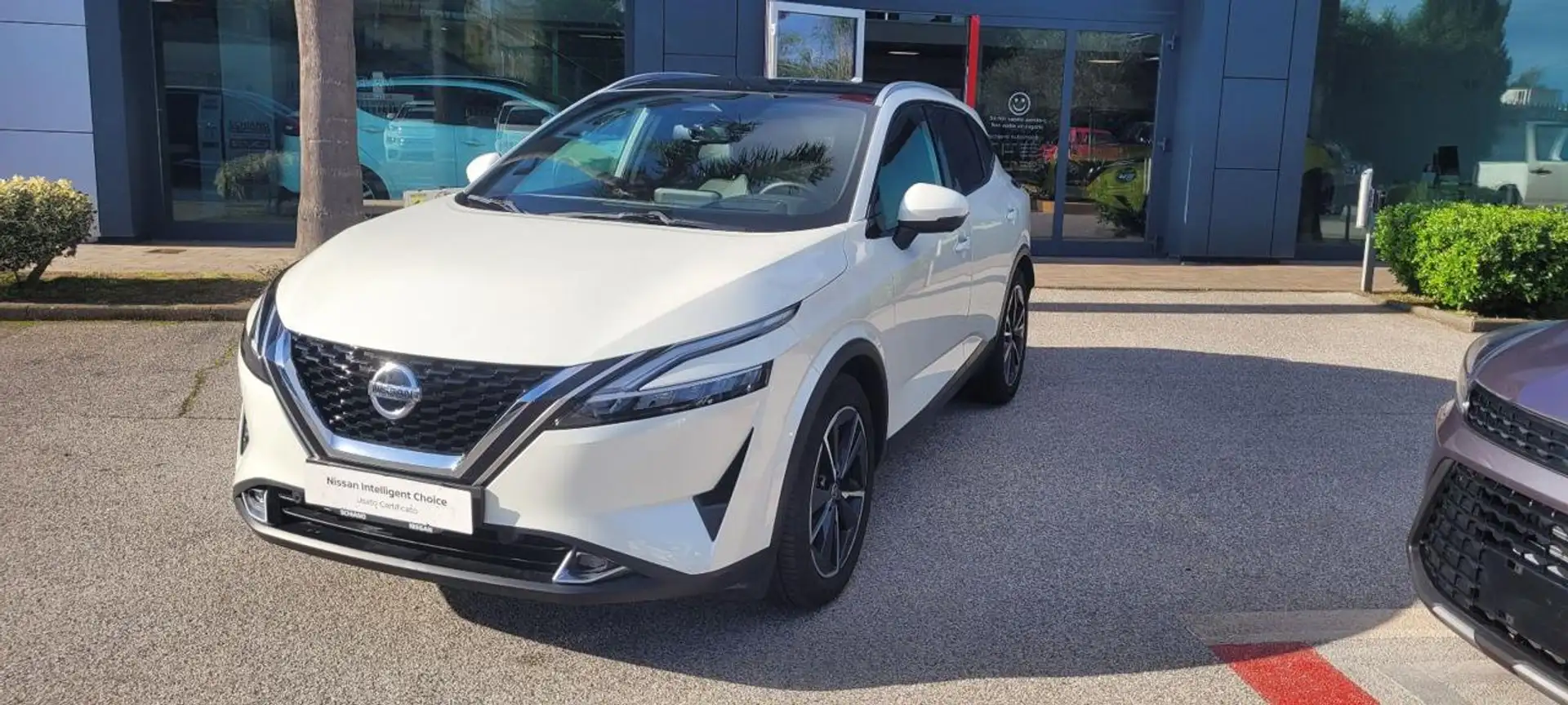 Nissan Qashqai MHEV 158 CV Xtronic 4WD Tekna Bianco - 2