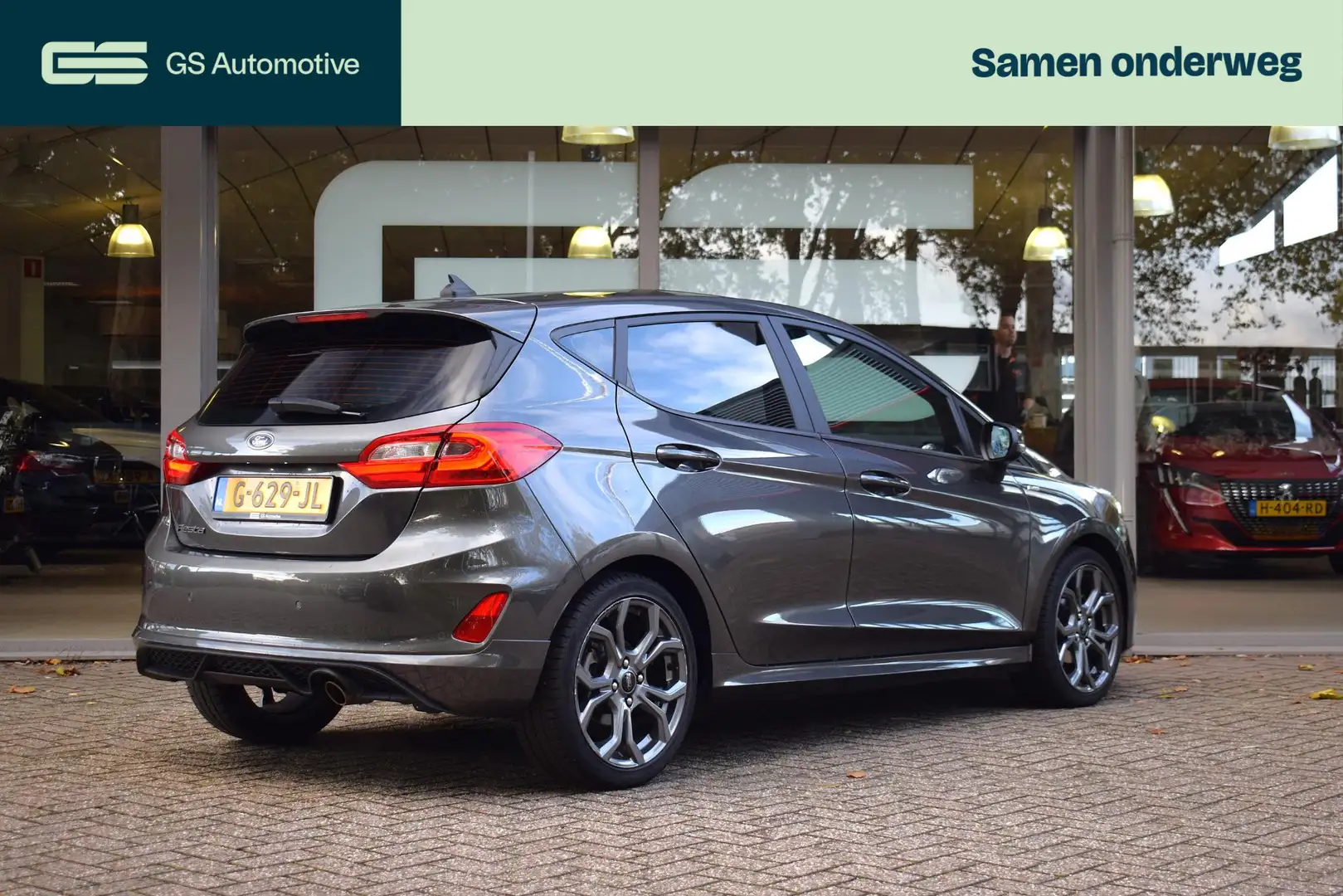 Ford Fiesta 1.0 EcoBoost ST-Line 1e eig 5drs met Carplay/Ac/Lm Grijs - 2