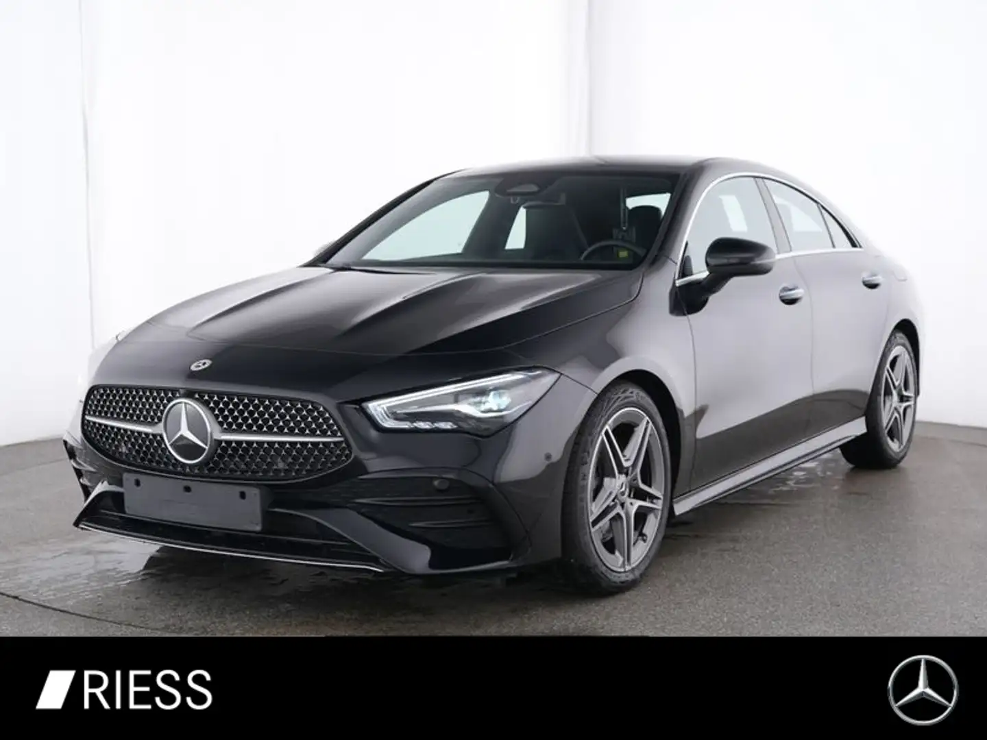 Mercedes-Benz CLA 220 d Coupé SpurW W-Paket S-Sitz KeyLess LM Black - 1