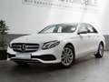 Mercedes-Benz E 200 AVANTGARDE Auto Navi Leder R-Kam PDC Blanc - thumbnail 2