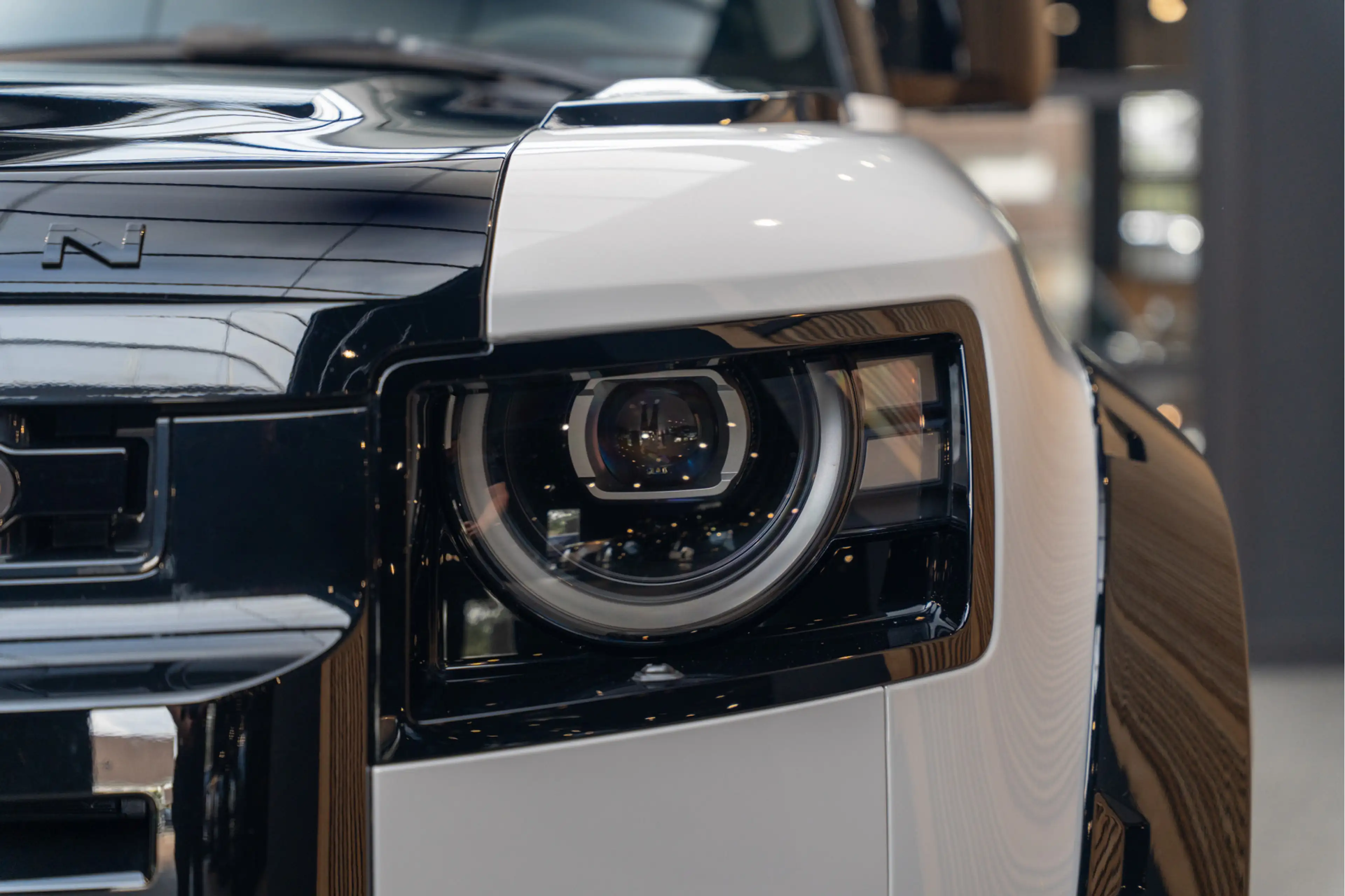 Land Rover Defender 110 P300e X Urban Automotive Yellow Accents 2.0 P3 — photo 16