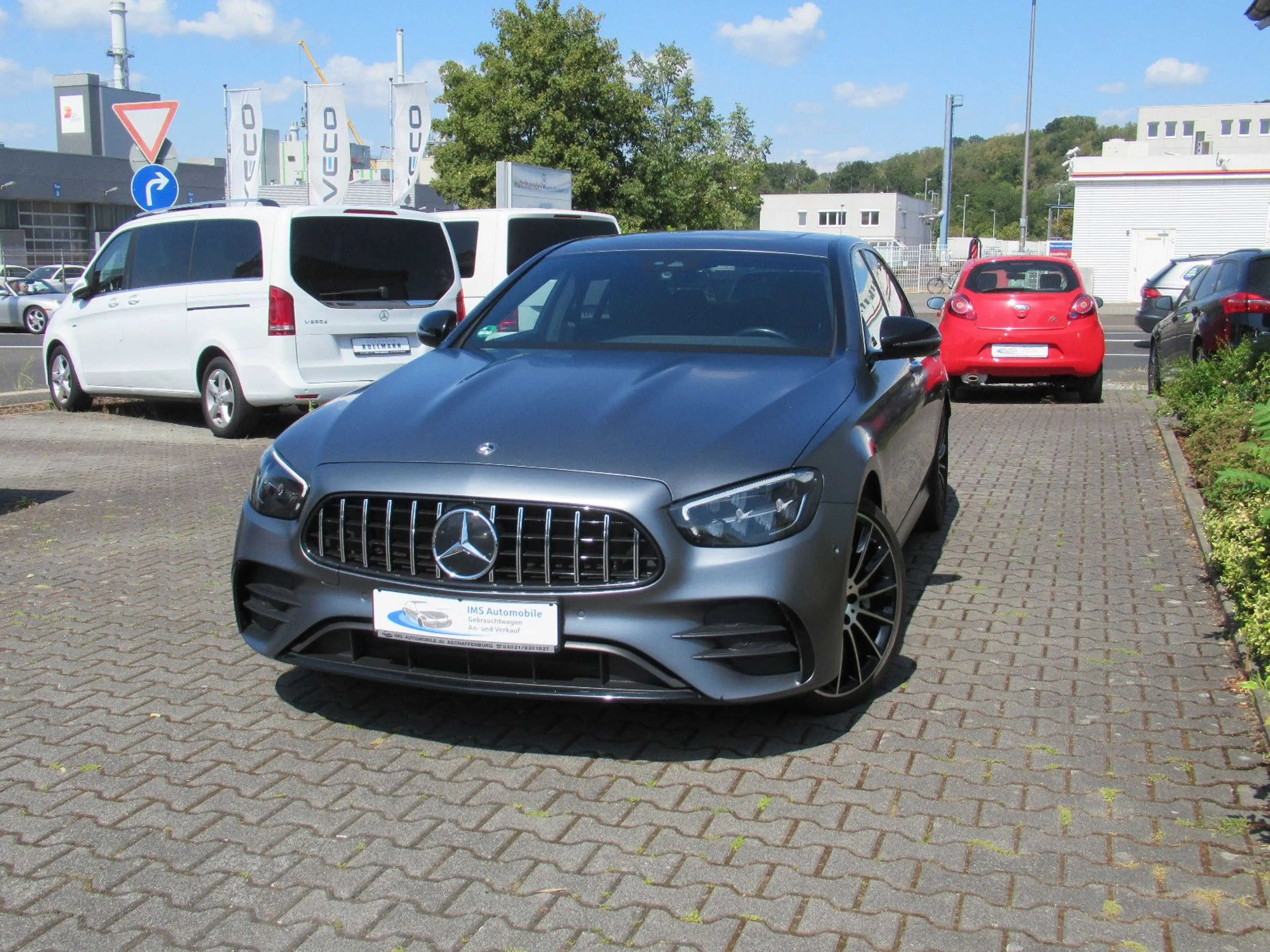 Mercedes-Benz E 400 d 4Matic Limousine*AMG*Navi*SHZ*Schiebed*