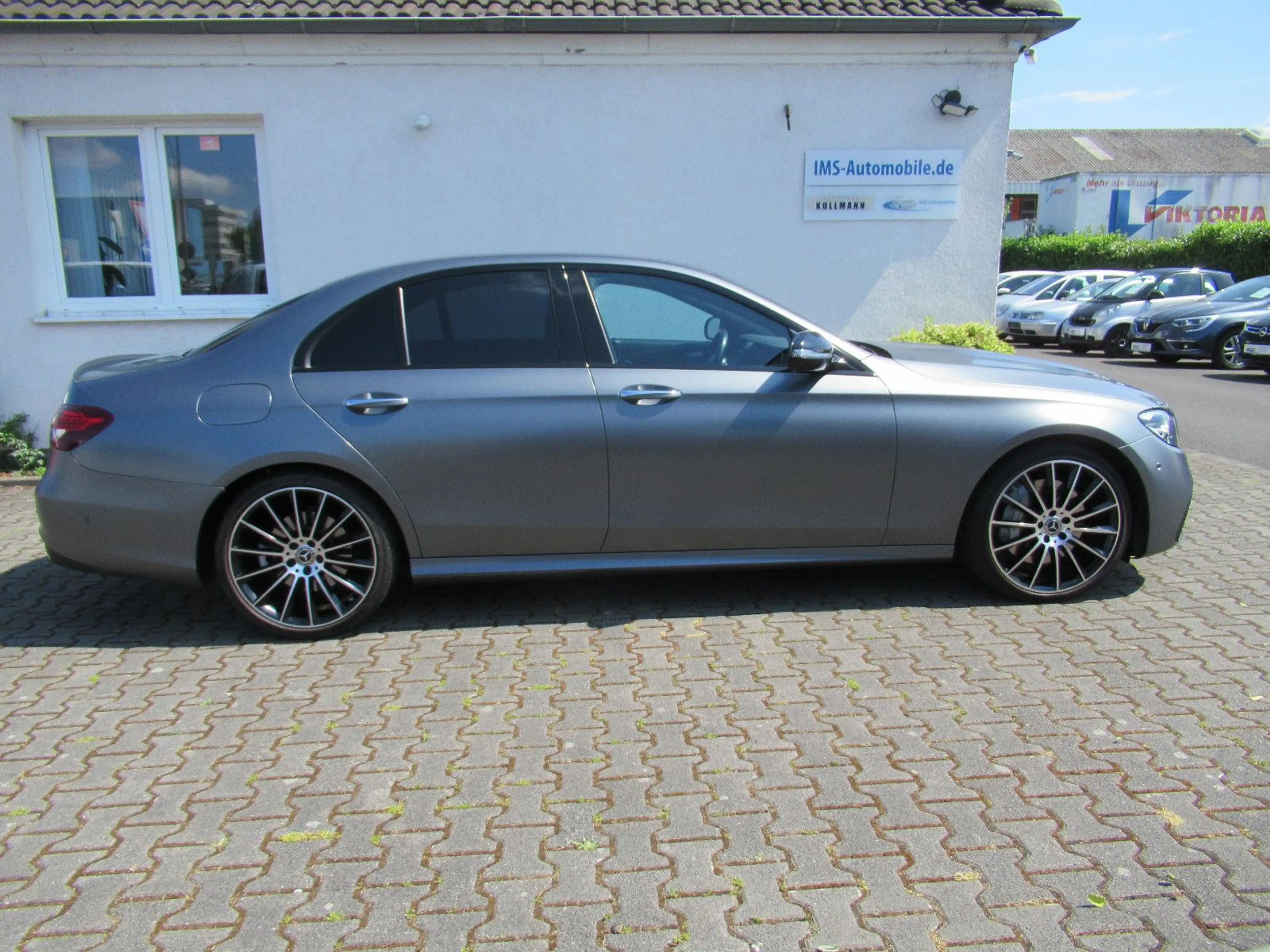 Mercedes-Benz E 400 d 4Matic Limousine*AMG*Navi*SHZ*Schiebed* — photo 7