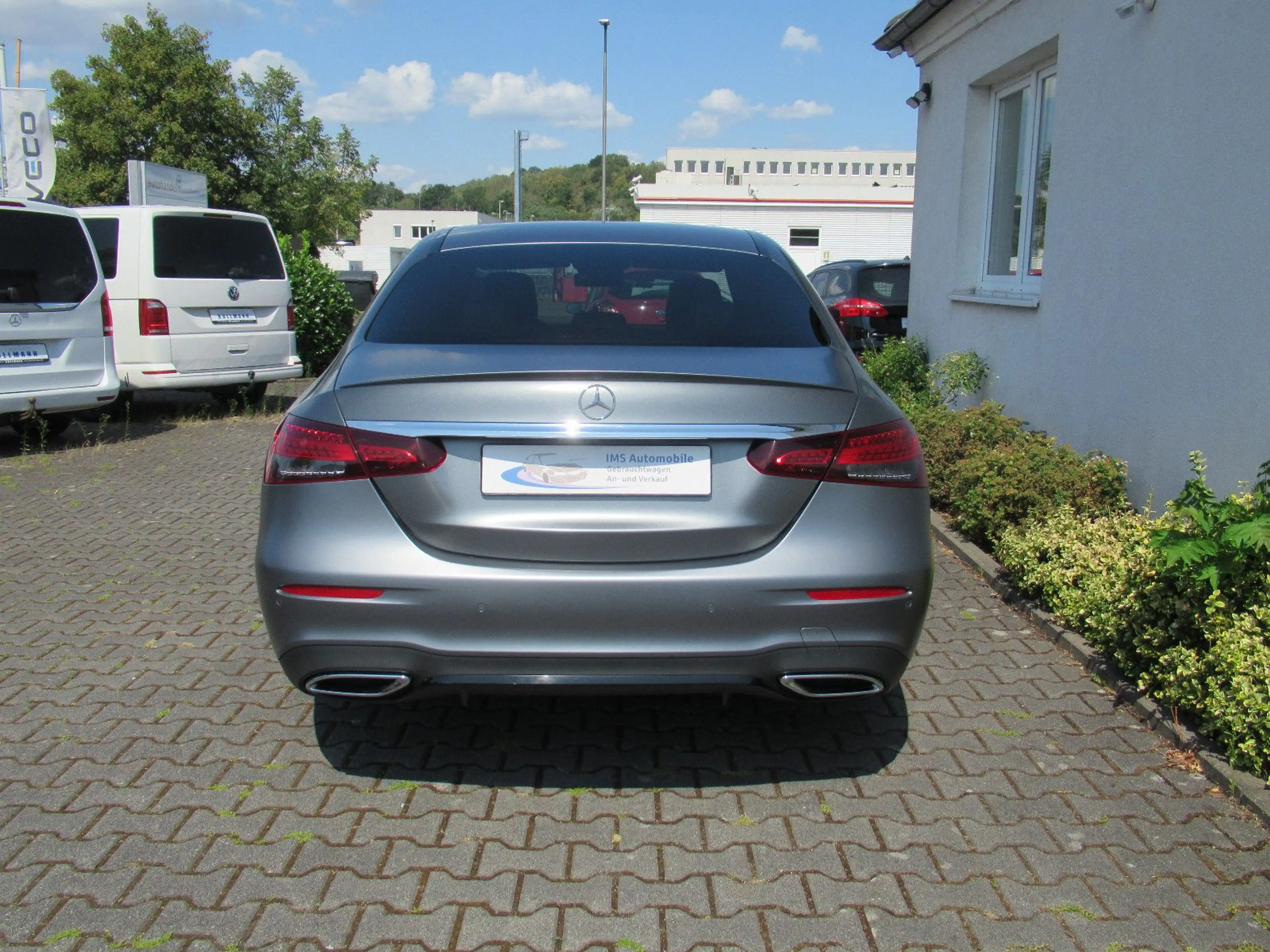 Mercedes-Benz E 400 d 4Matic Limousine*AMG*Navi*SHZ*Schiebed* — photo 5