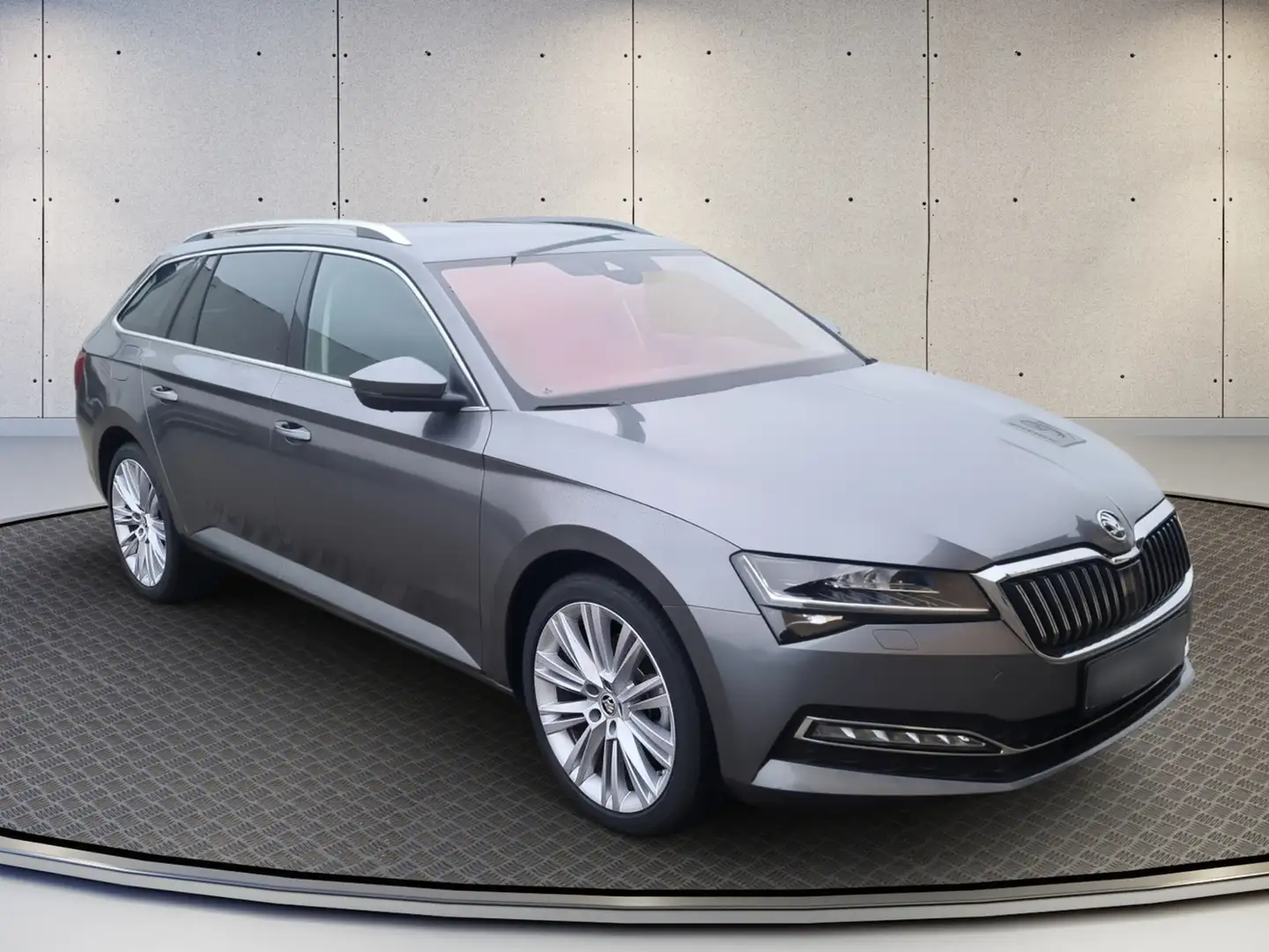 Skoda Superb Combi Style 2.0 TDI Grau - 1